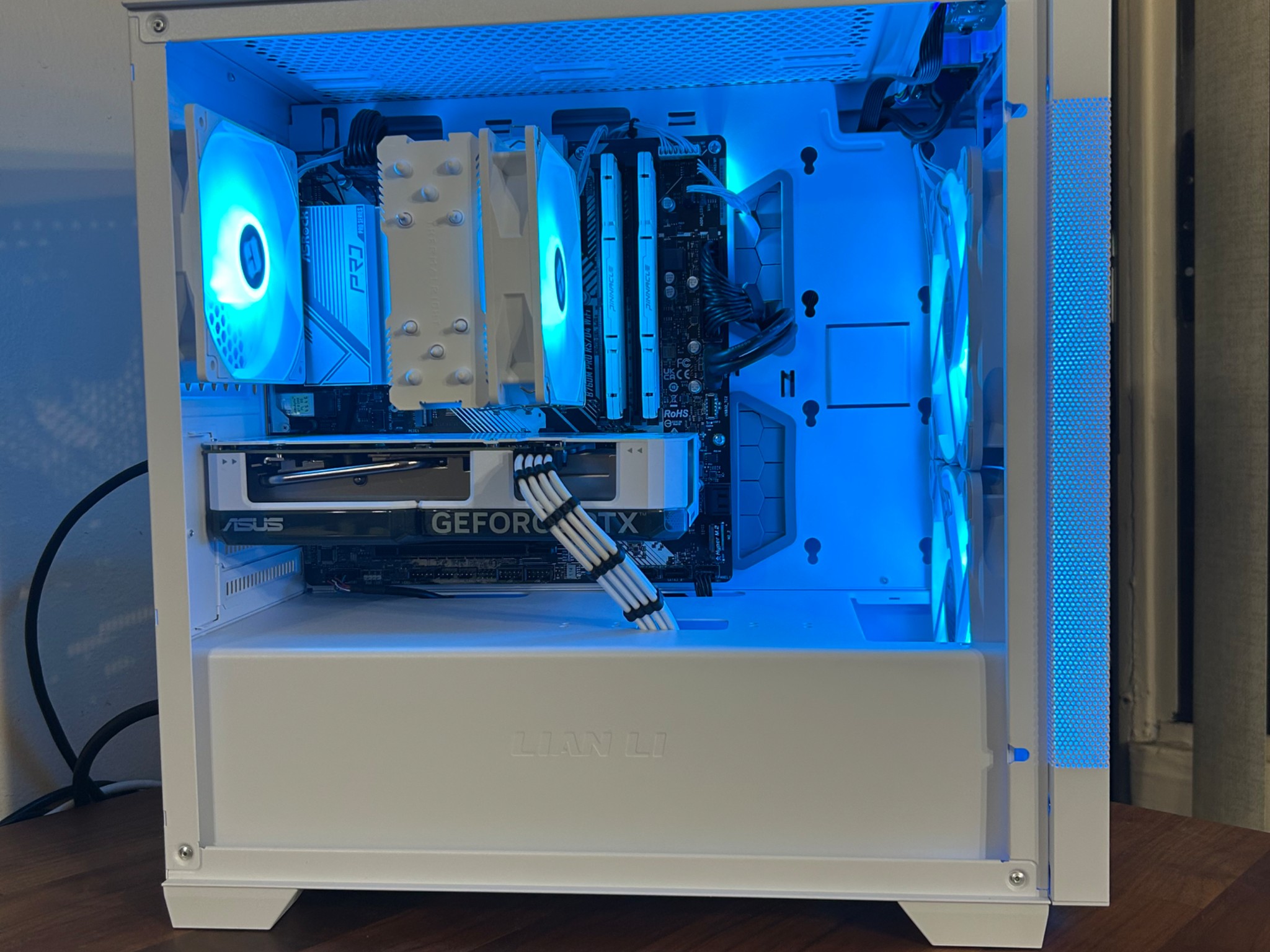 RTX 4060 8GB | Intel 12100F | 32GB DDR4 | 1TB SSD | The Inquisitor EX