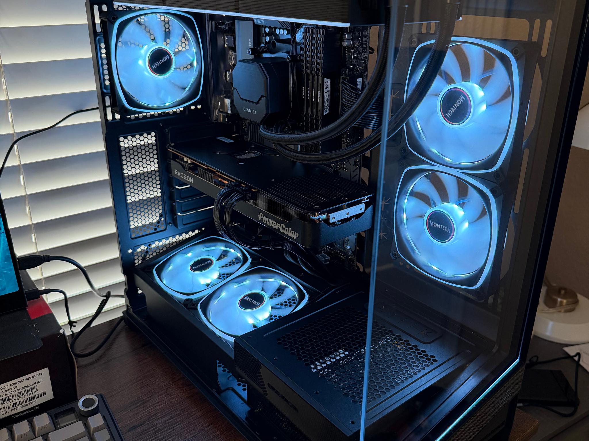 ❄️ GLACIER | RX 9070 GRE 12GB • Ryzen 7 5800X • 32GB • WiFi 6 • 360mm AIO