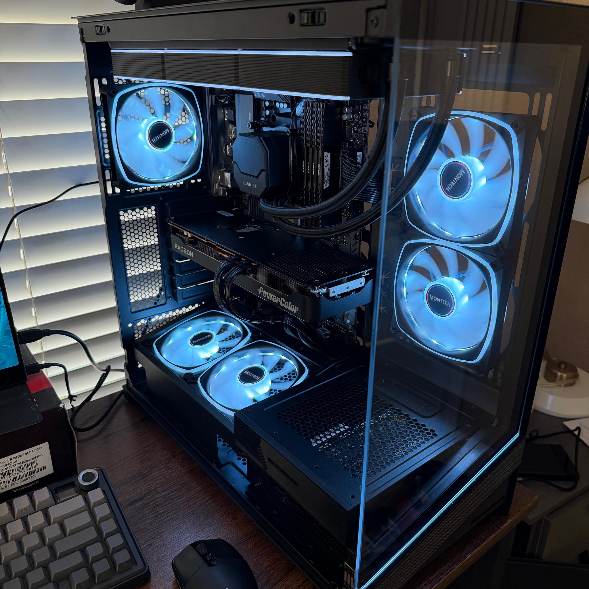 ❄️ GLACIER | RX 9070 GRE 12GB • Ryzen 7 5800X • 32GB • WiFi 6 • 360mm AIO
