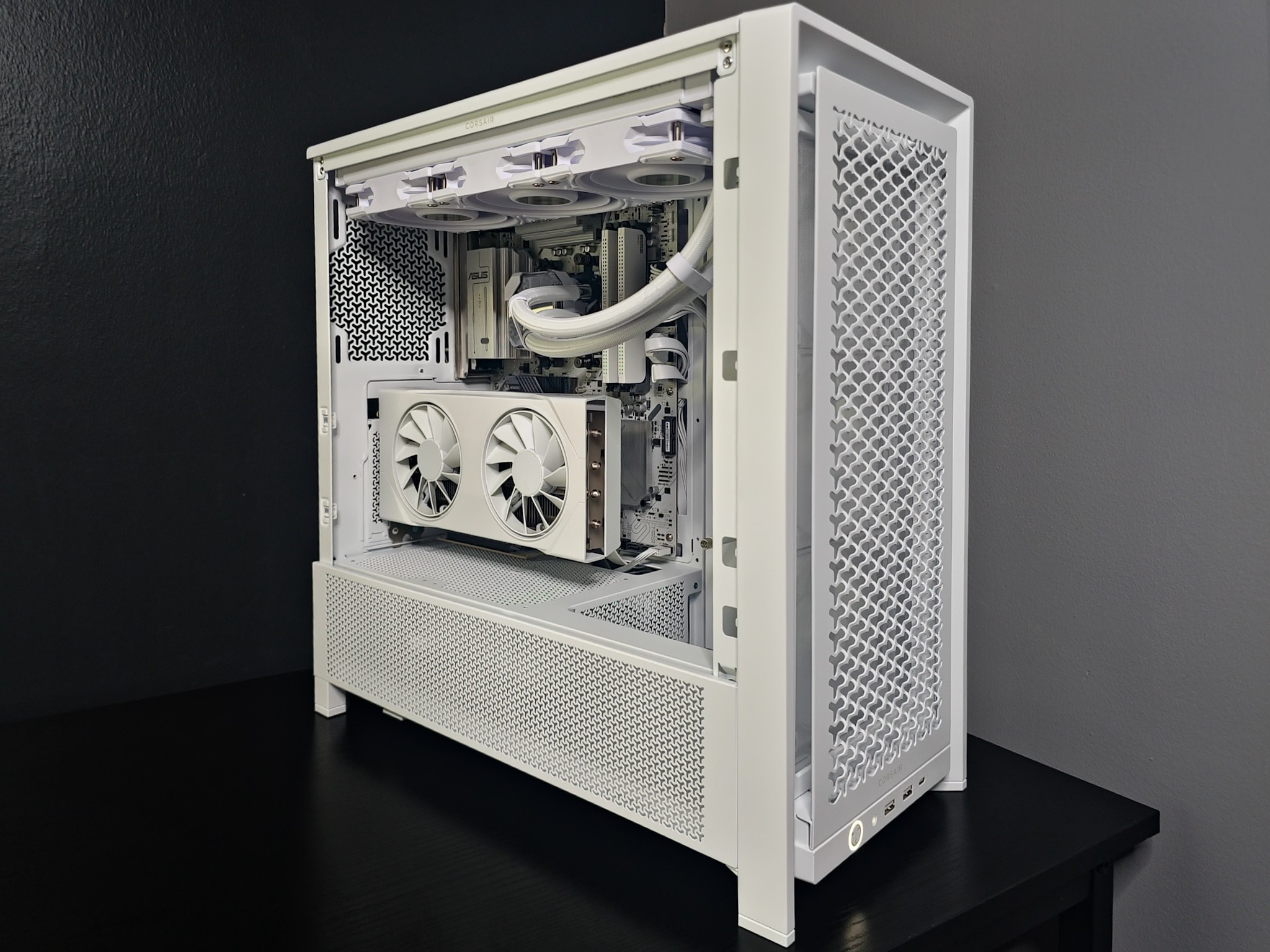 Silent Snow! Ryzen 5 7600X | RX 9060XT | 32GB DDR5 | 1TB SSD | Gaming PC