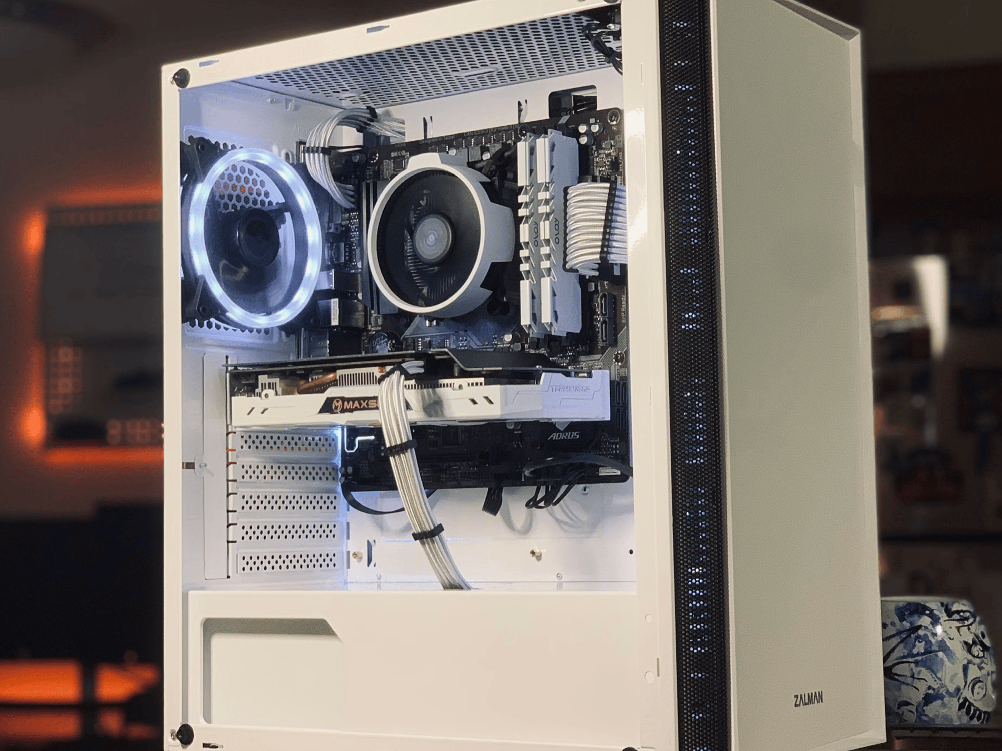 Mid Range White Gaming PC (Ryzen 5 3600+ GTX 1660 Super)