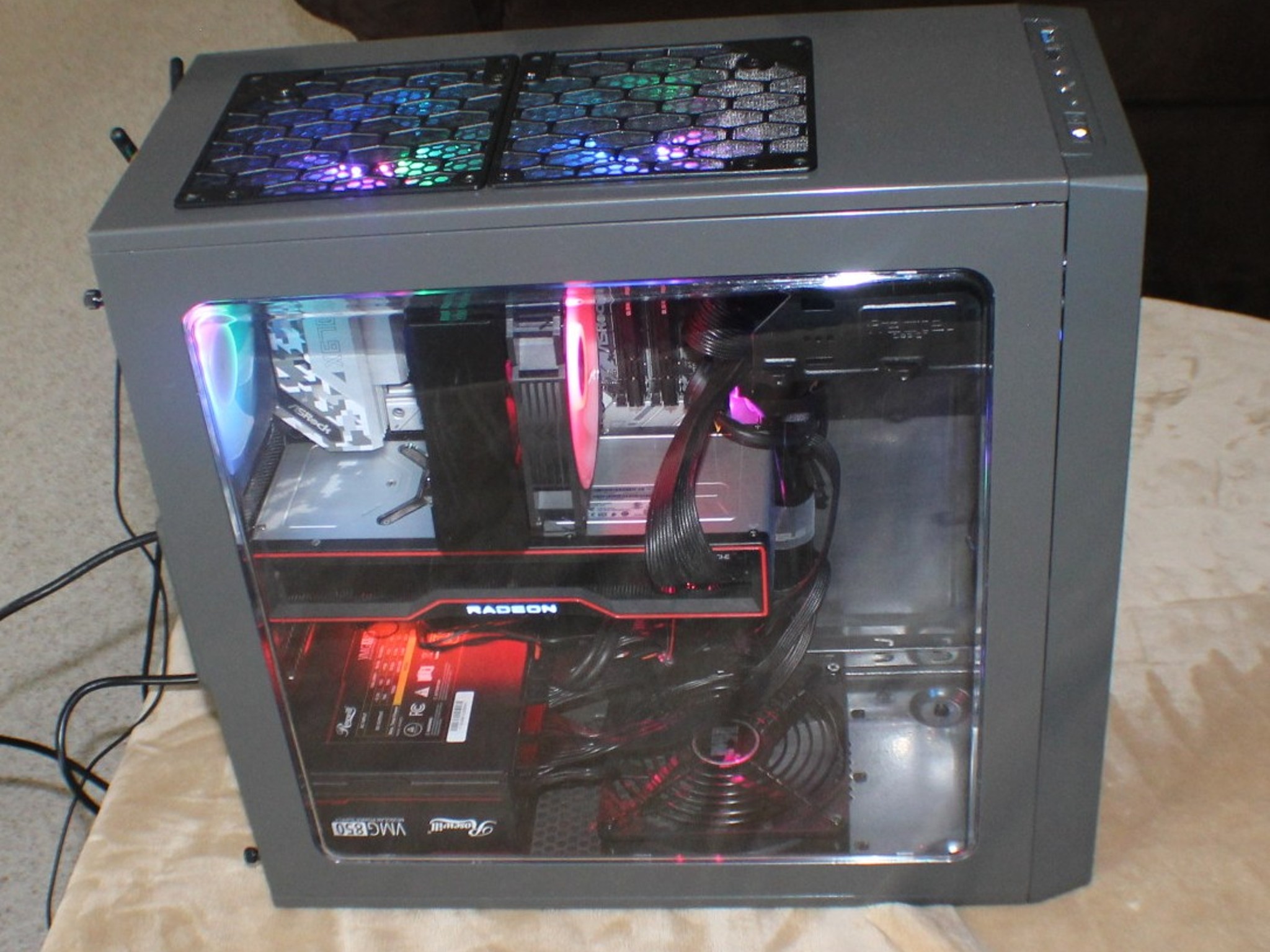 X670E Steel Legend / Ryzen 9 7900x / Radeon RX 6900XT
