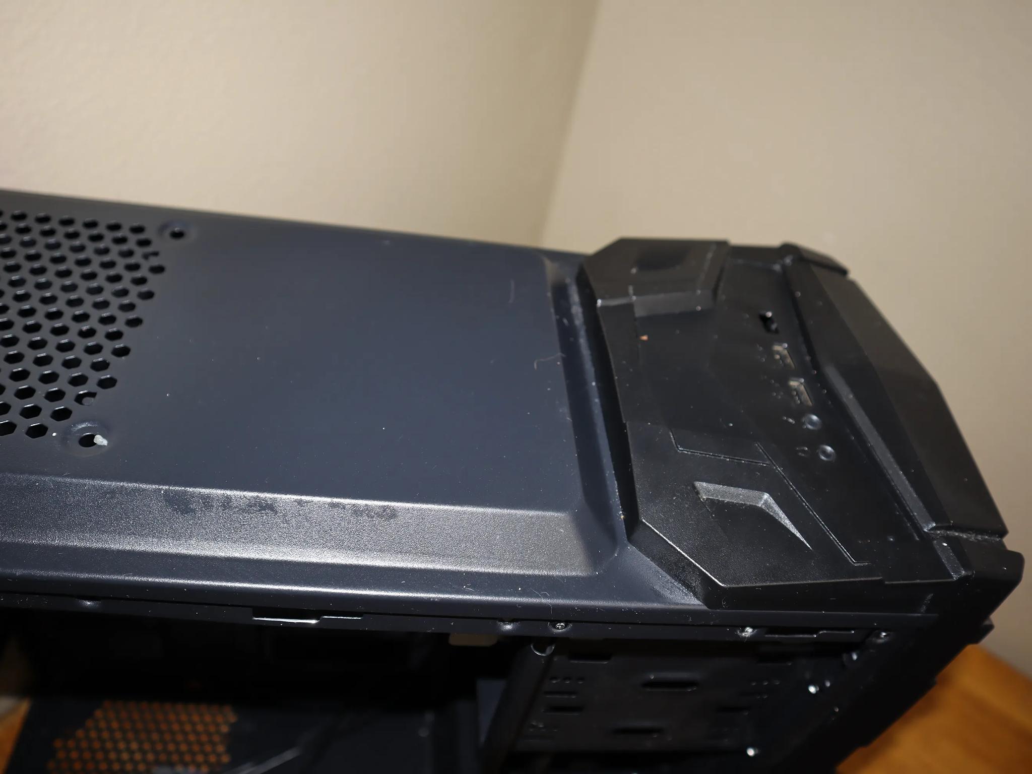 AZZA DRACO 707 ATX MID TOWER
