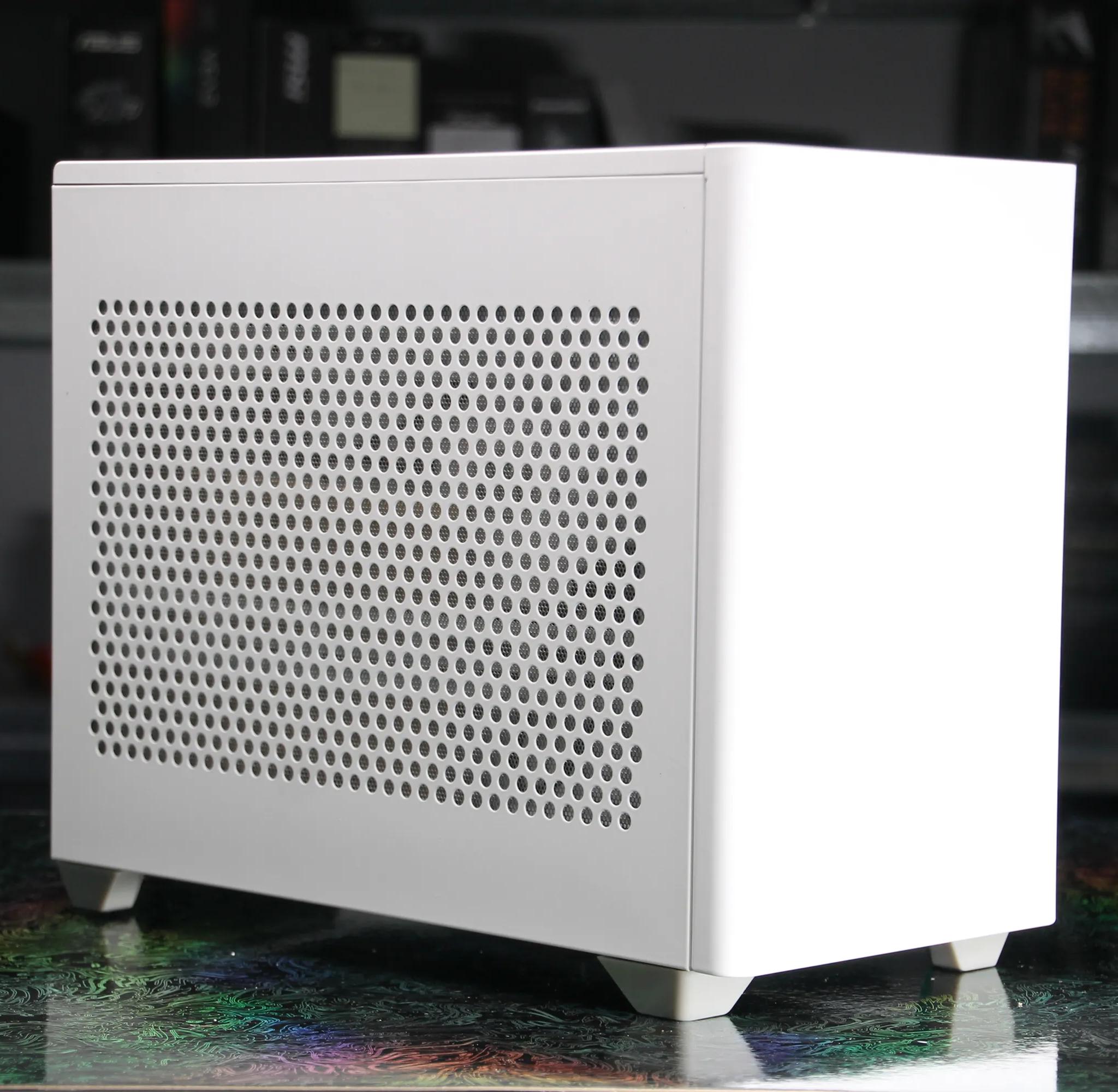 Cooler Master MasterBox NR200 Mini ITX Desktop Case