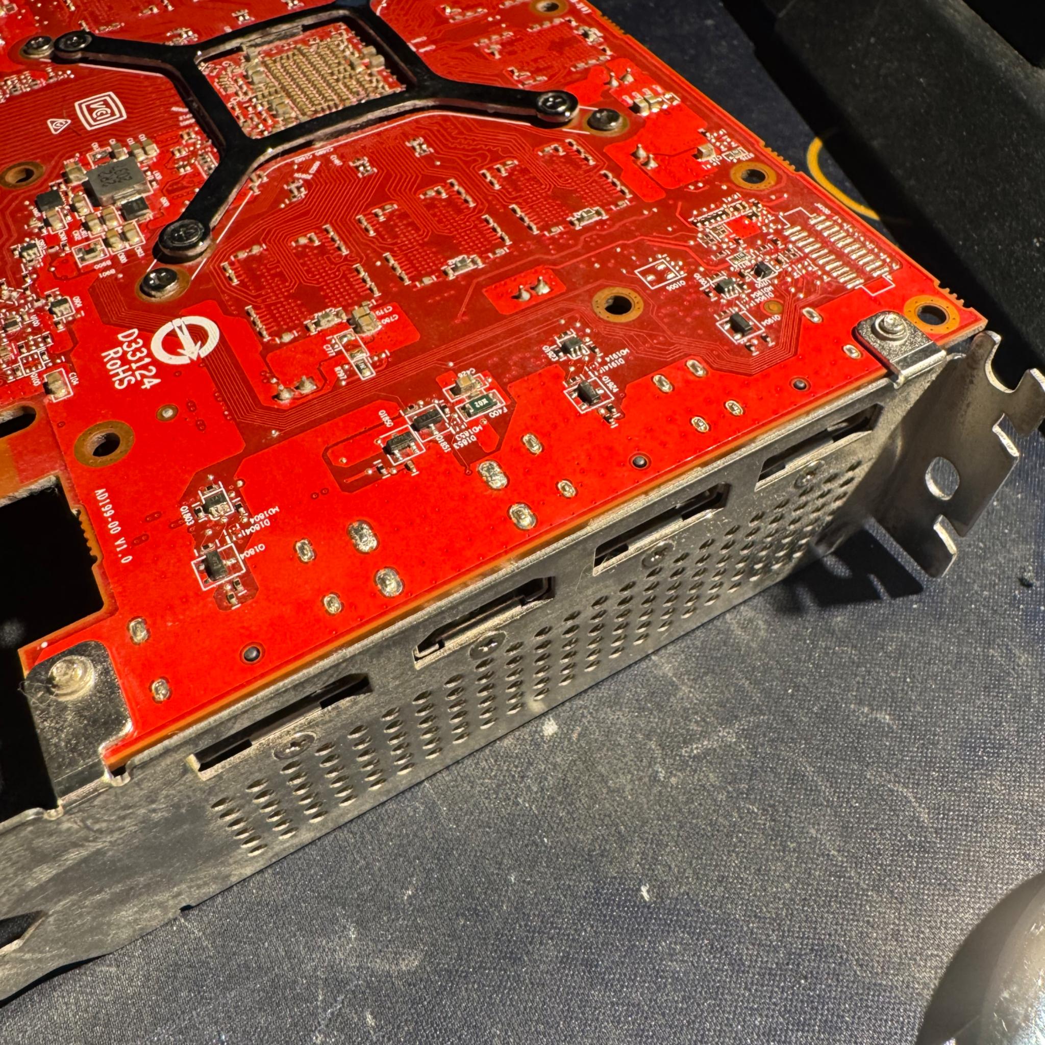 AMD RX 5700 xt 8 gb