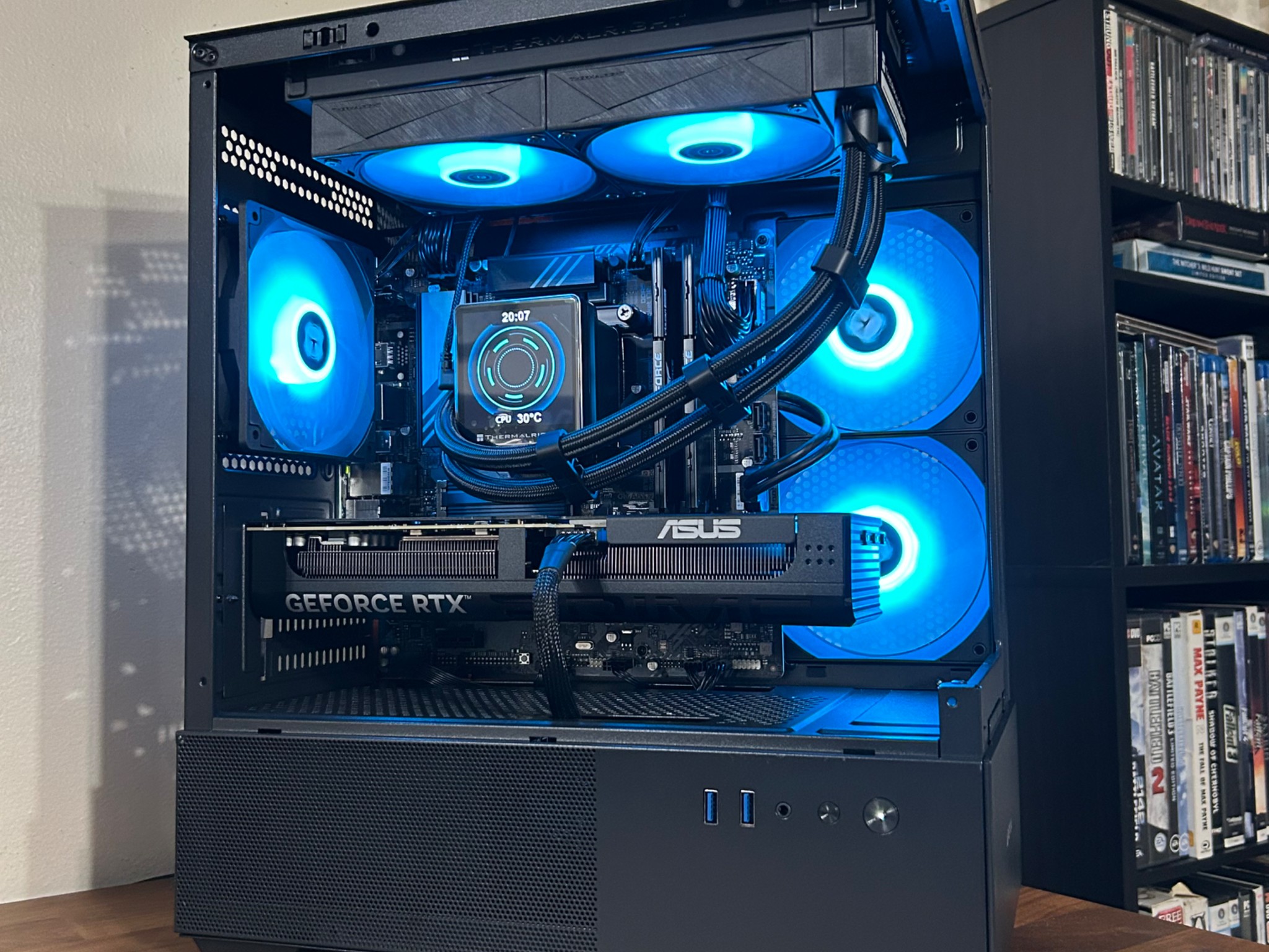 RTX 5070 12GB | Intel i5 14400 | 32GB DDR5 6400MT/s | 1TB SSD | The Apollo Prime