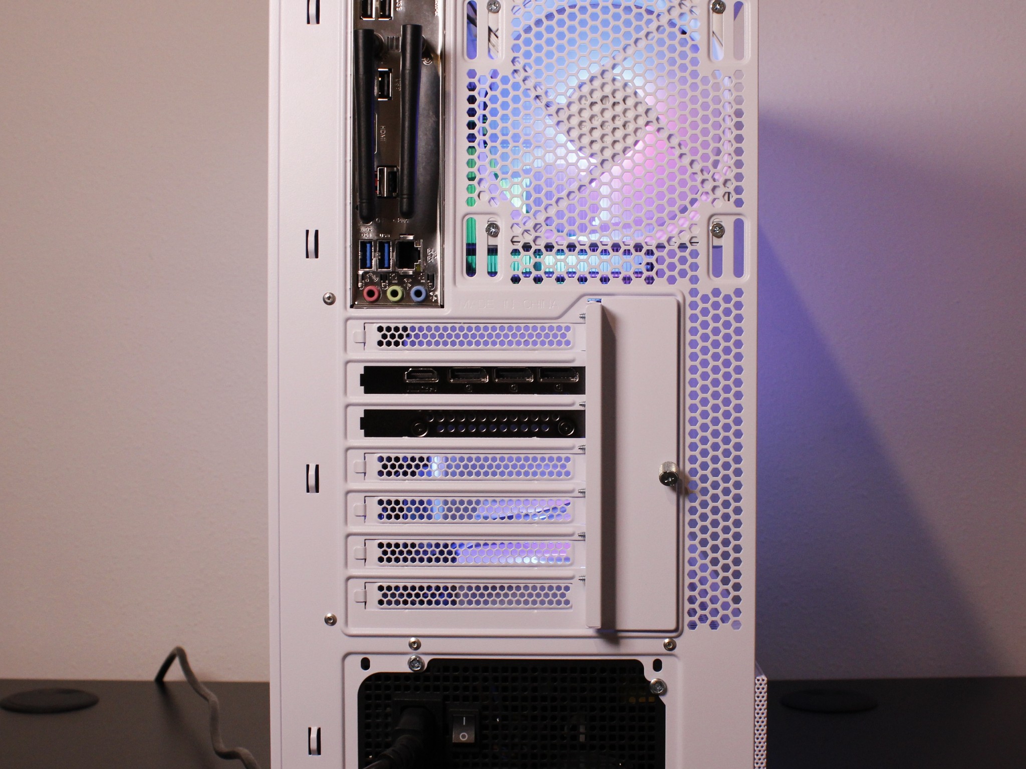 🤍Gaming PC [RTX 5060][Ryzen 7][32GB Ram][2TB M.2]