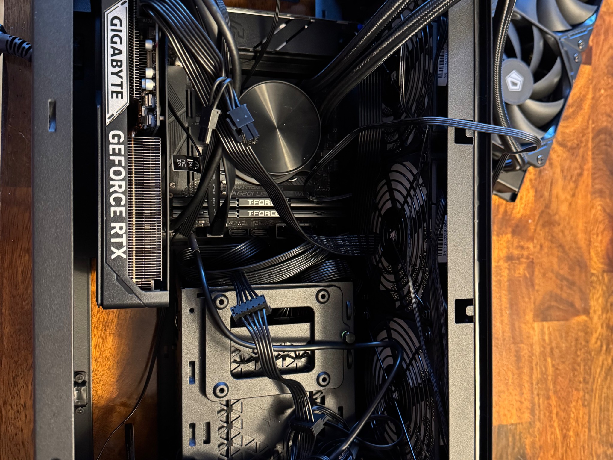 Mini ITX Gaming PC *New* | 7600X | 5060 Ti 16GB | 32GB DDR5 | 2TB SSD