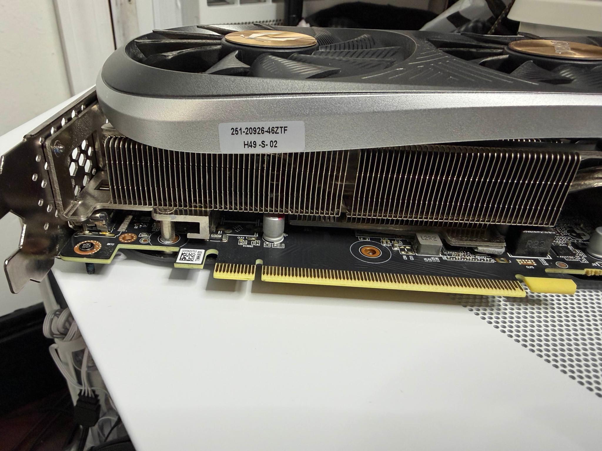 ZOTAC GAMING GeForce RTX 4070 Ti Trinity OC 12GB GDDR6X