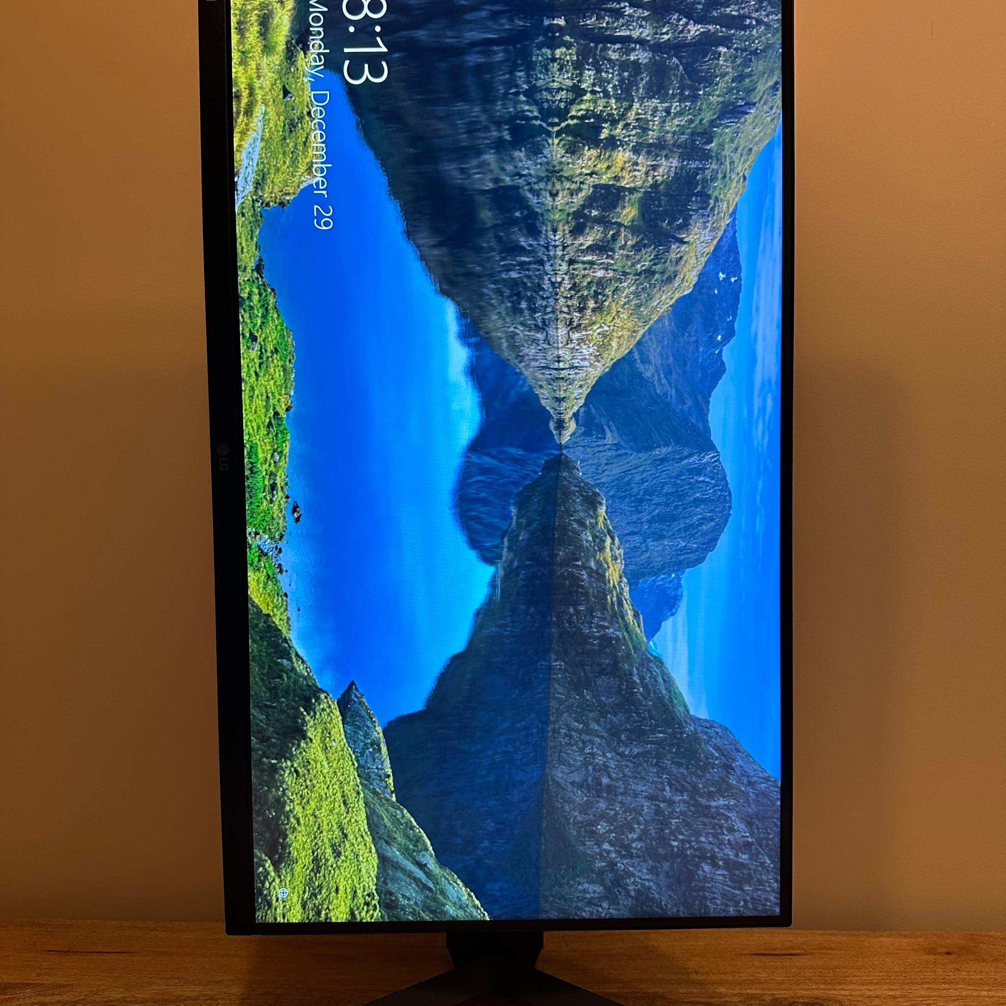 27-inch LG UltraGear Monitor 1440p 165hz HDR G-Sync