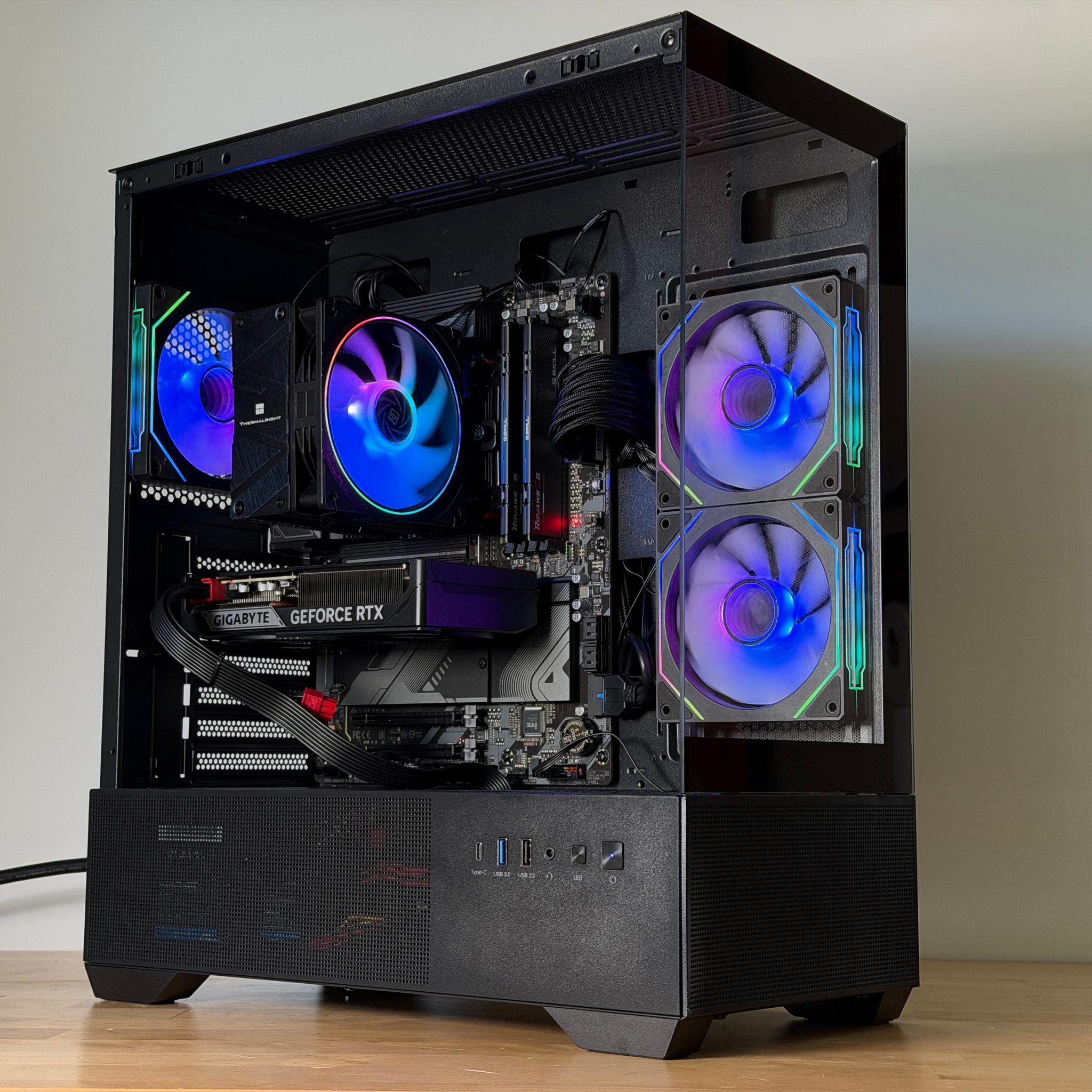 RTX 5060ti 8GB Ryzen 7 7700x Gaming PC