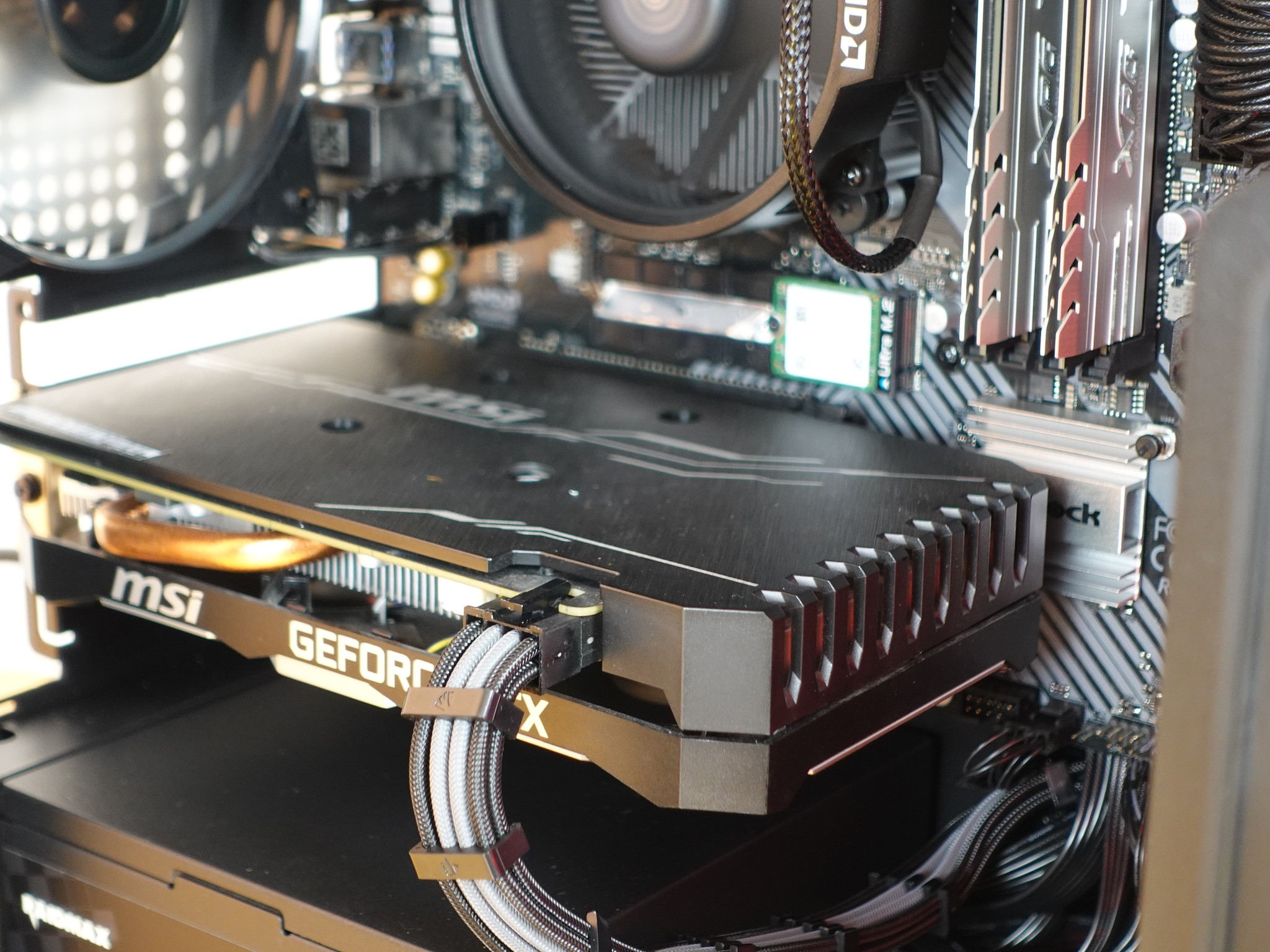 Ryzen 5500 | Rtx 2060 | 16GB RAM
