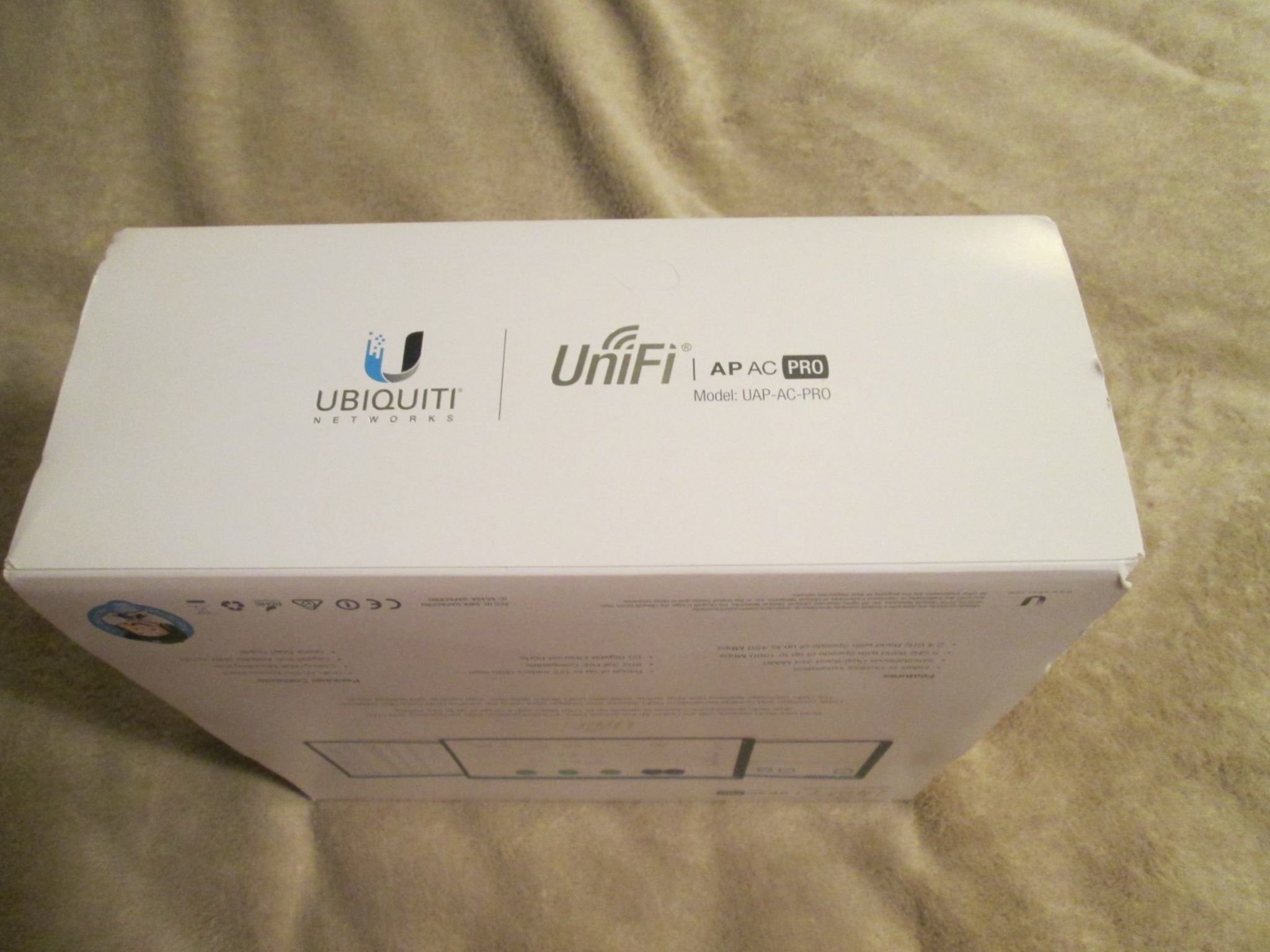 Ubiquiti Pro Access Point With Box And Accessories