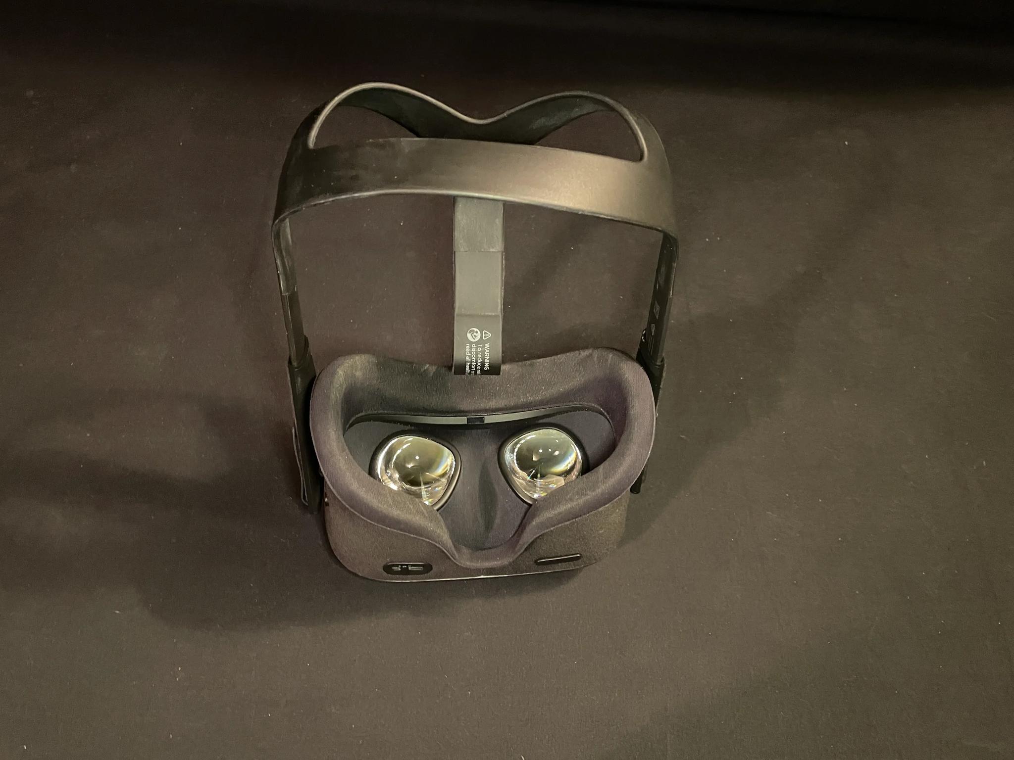 Meta Oculus Quest With Games And Accessories.