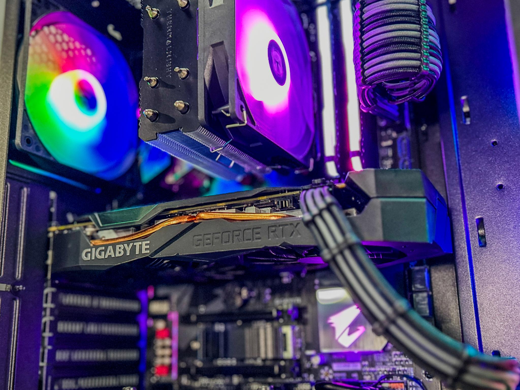 🕯☽☾🔮🖤 Comet 🕯☽☾🔮🖤 RTX 2060 Super / AMD Ryzen 5 3600 / 2TB SSD / 16GB Ram / WIFI / WIN10