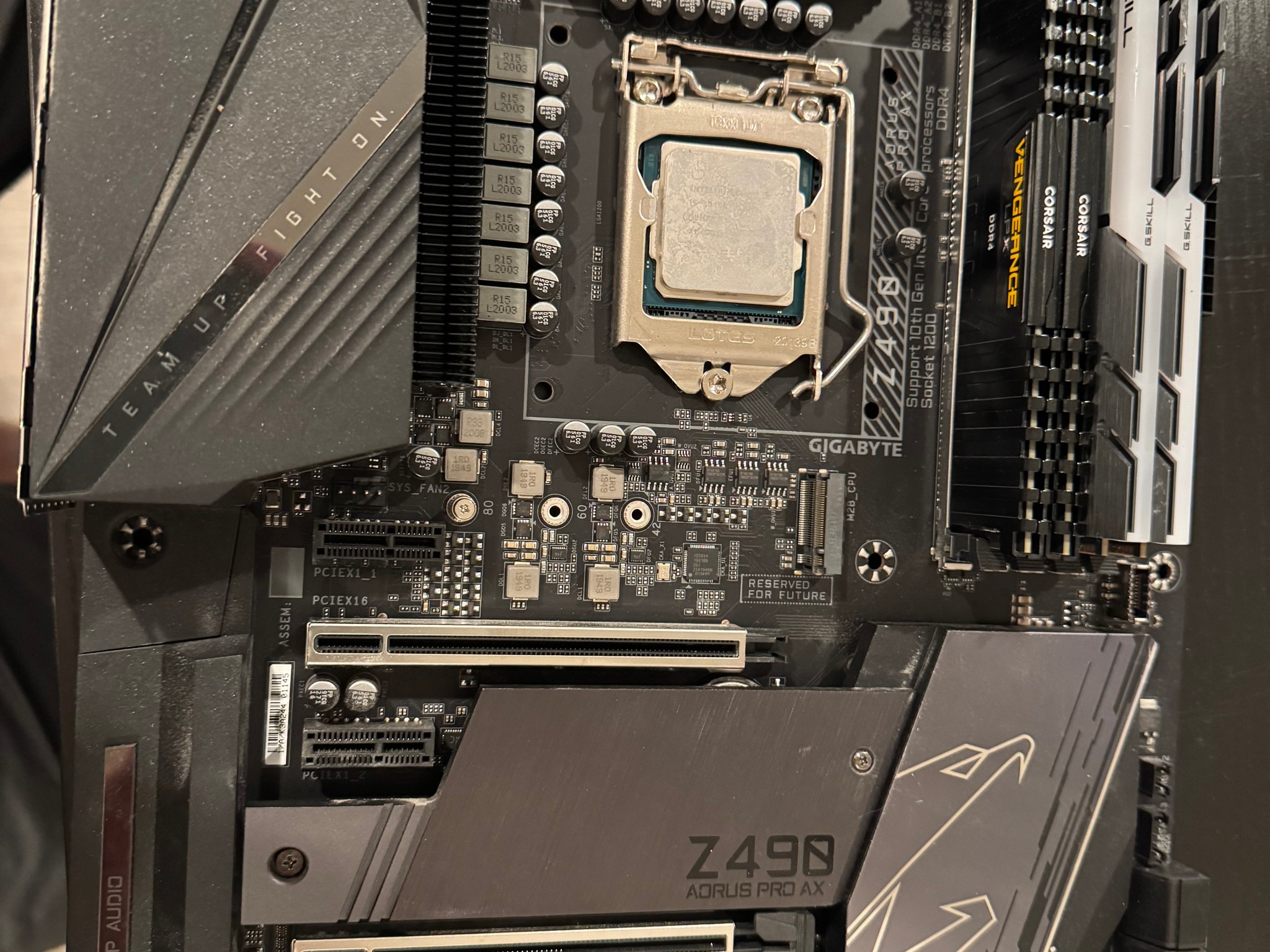 Gigabyte Z490 Aorus Pro AX (Wi-Fi 6) + Intel Core i5-10400 Combo + Optional 32GB RAM