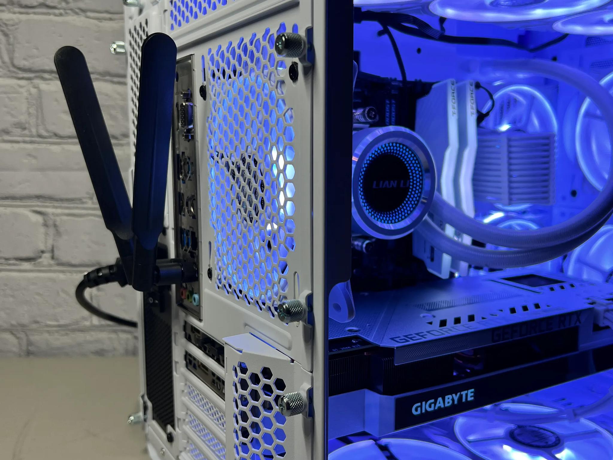 White Knight | Ryzen 7 5800X RTX 3080 High-End Gaming PC