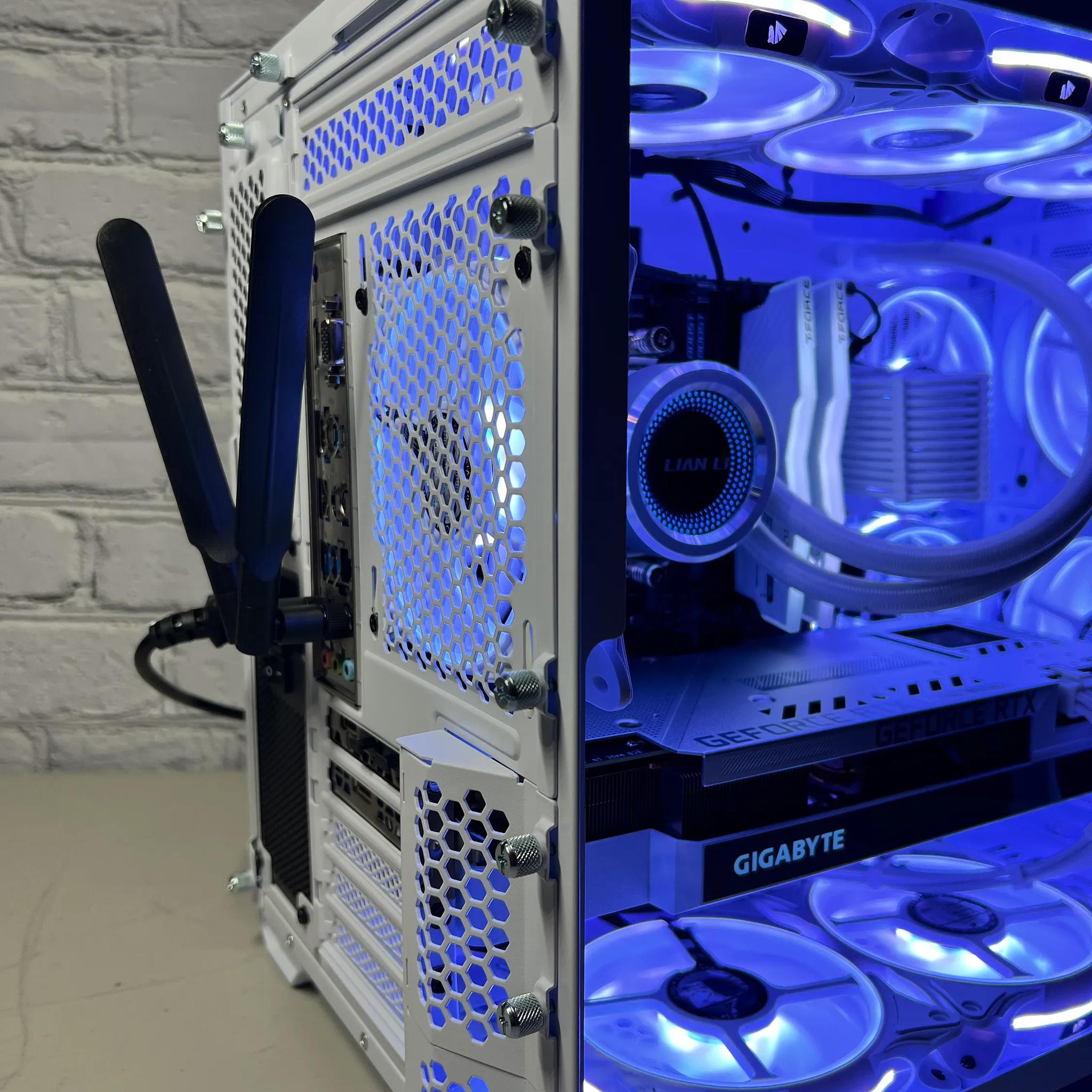 White Knight | Ryzen 7 5800X RTX 3080 High-End Gaming PC