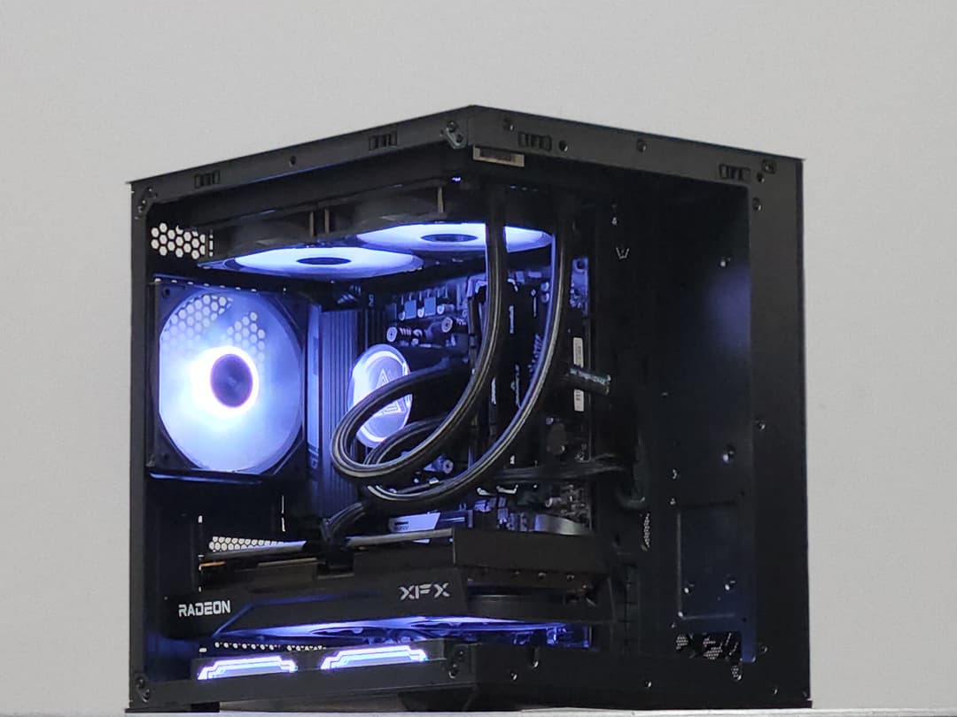 RX 9060 XT | Ryzen 7 5800XT | Liquid Cooled | Gaming PC | 32GB DDR4 | 1TB | Win 11 Pro