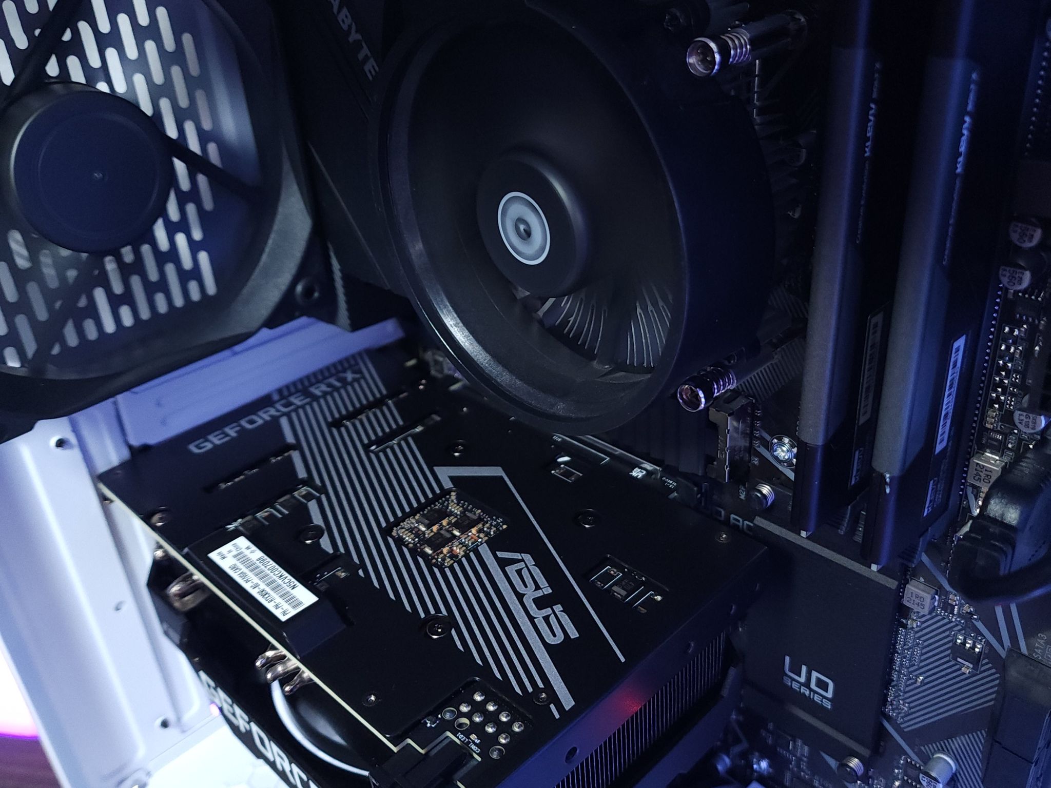 🤍💜RTX 3050 | Core i3 10100F | 16GB 3200MHz | 1TB M.2 NVMe SSD