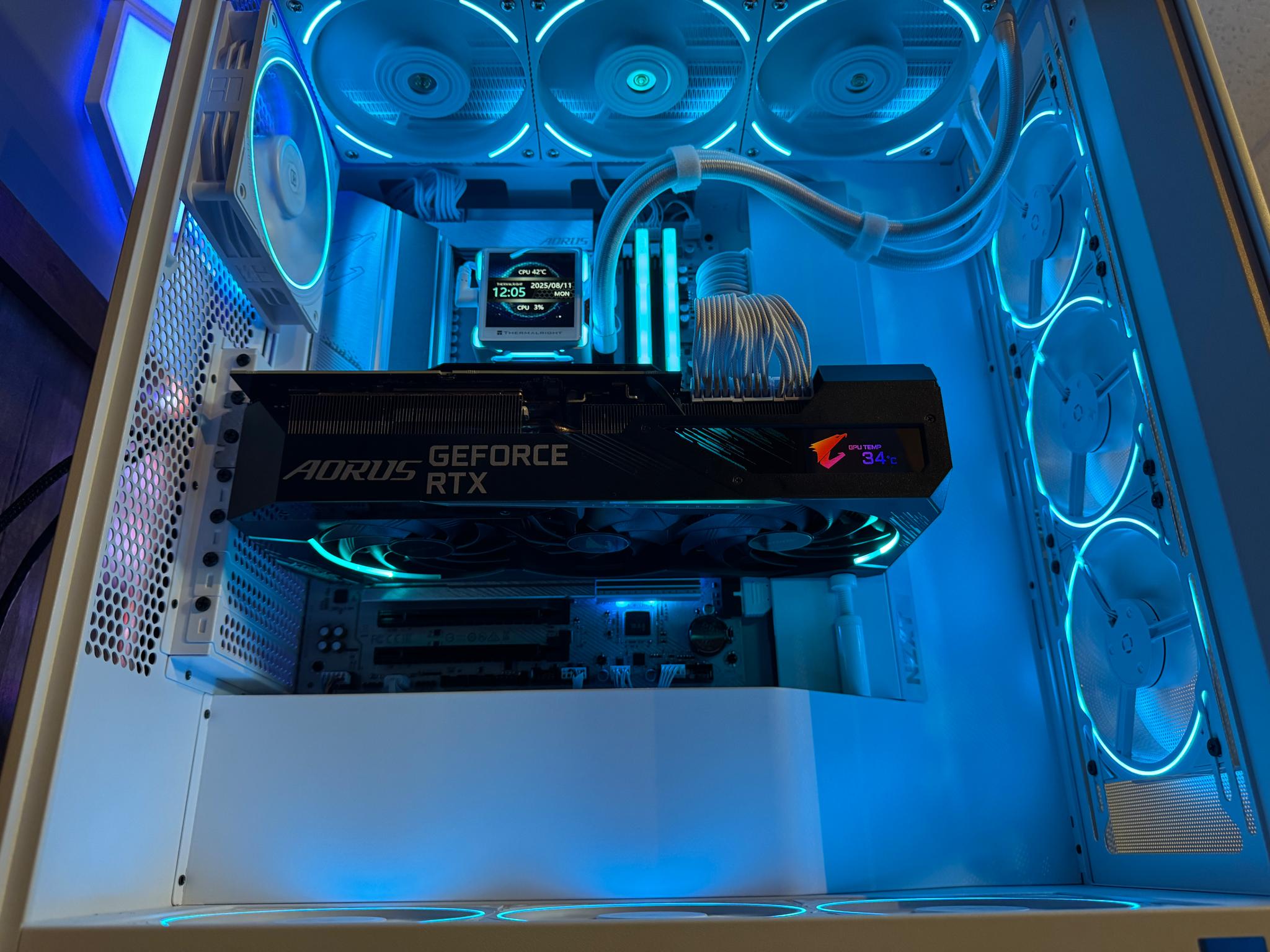Gaming PC Gigabyte 3080 Extreme, AMD Ryzen 7600x3d,