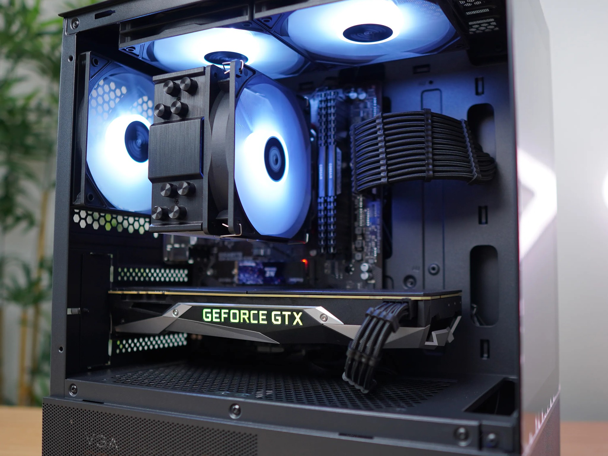 Gaming Pc (Ryzen 7 + Gtx 1080 + 16gb ram)