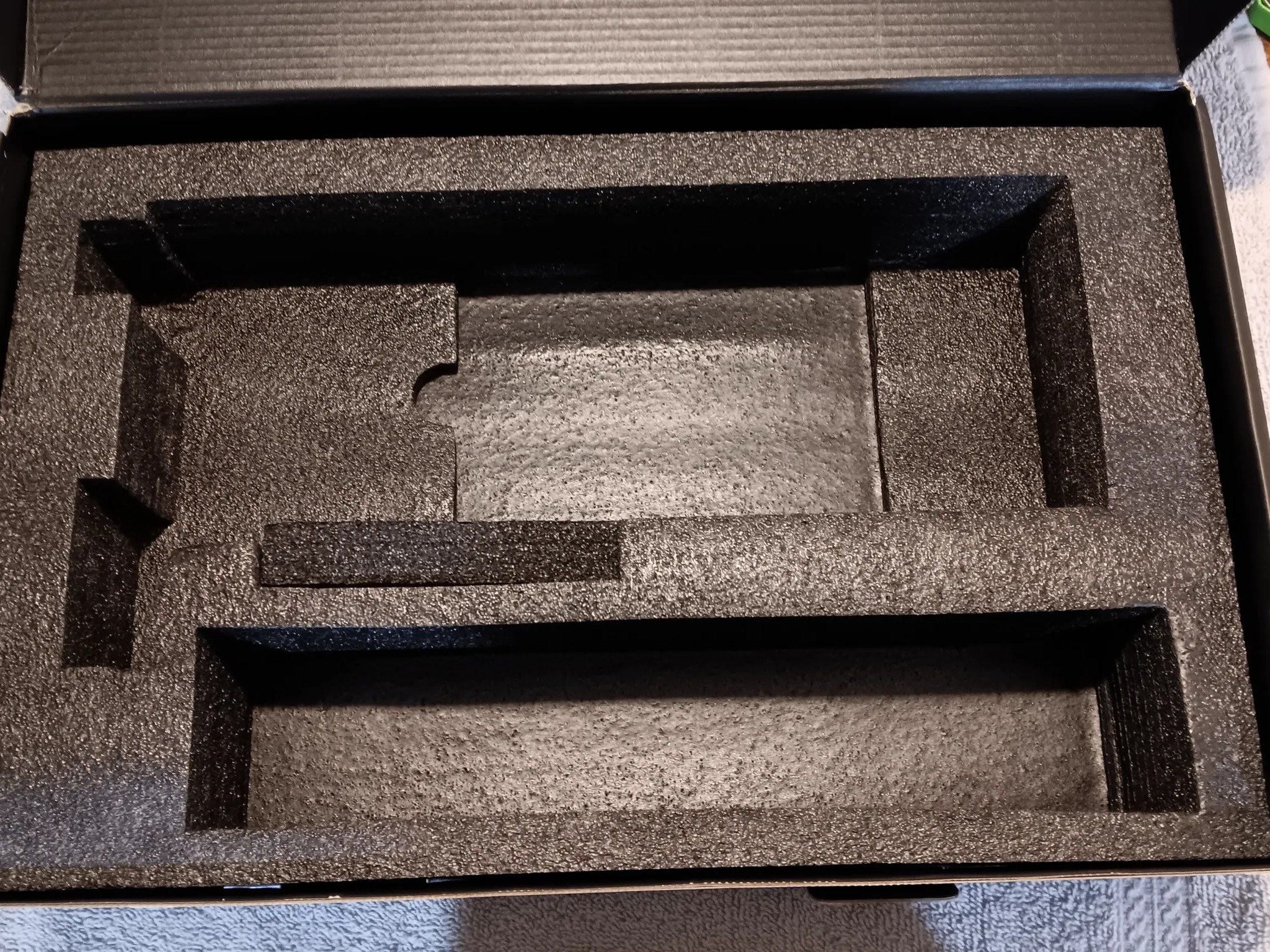 *BOX ONLY* MSI GeForce RTX 4070ti Super *BOX ONLY*