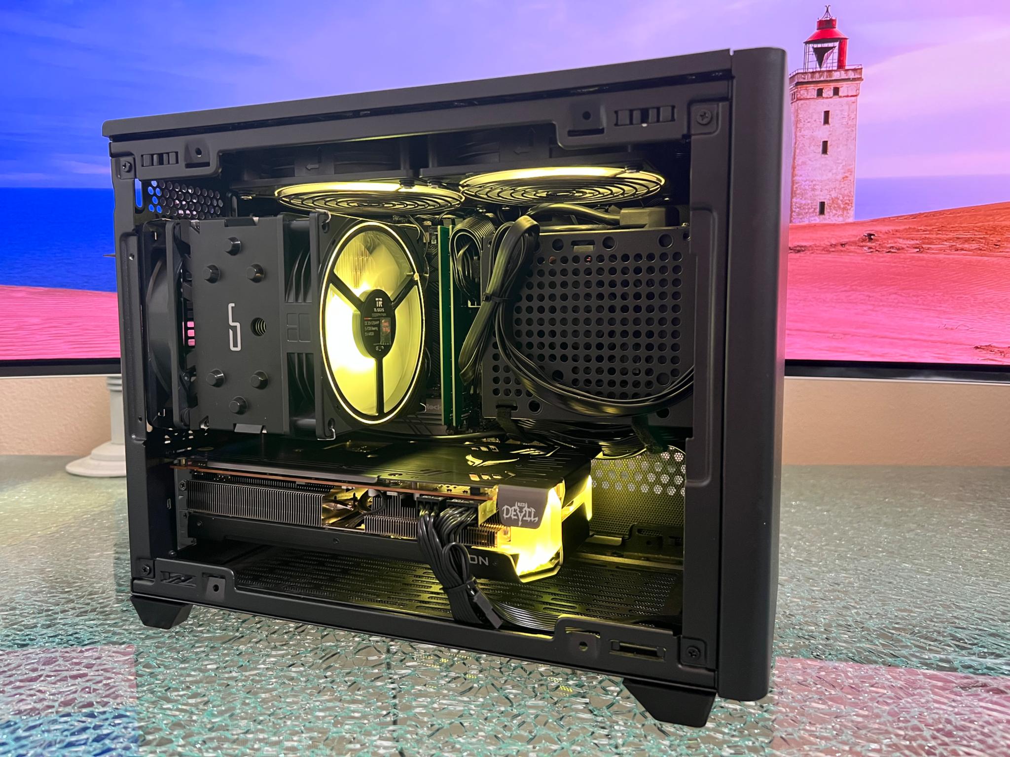 Solid Mini-ITX Gaming PC | Ryzen 7 3800x | RX 6600XT | 32 GB RAM | 1 TB NVME M.2 SSD