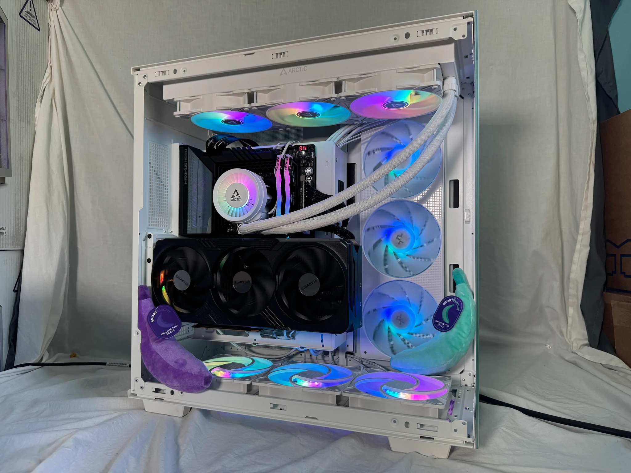 RTX 4090 | Intel 14900k | 4tb SSD | 64GB DDR5 | Gaming PC BEAST