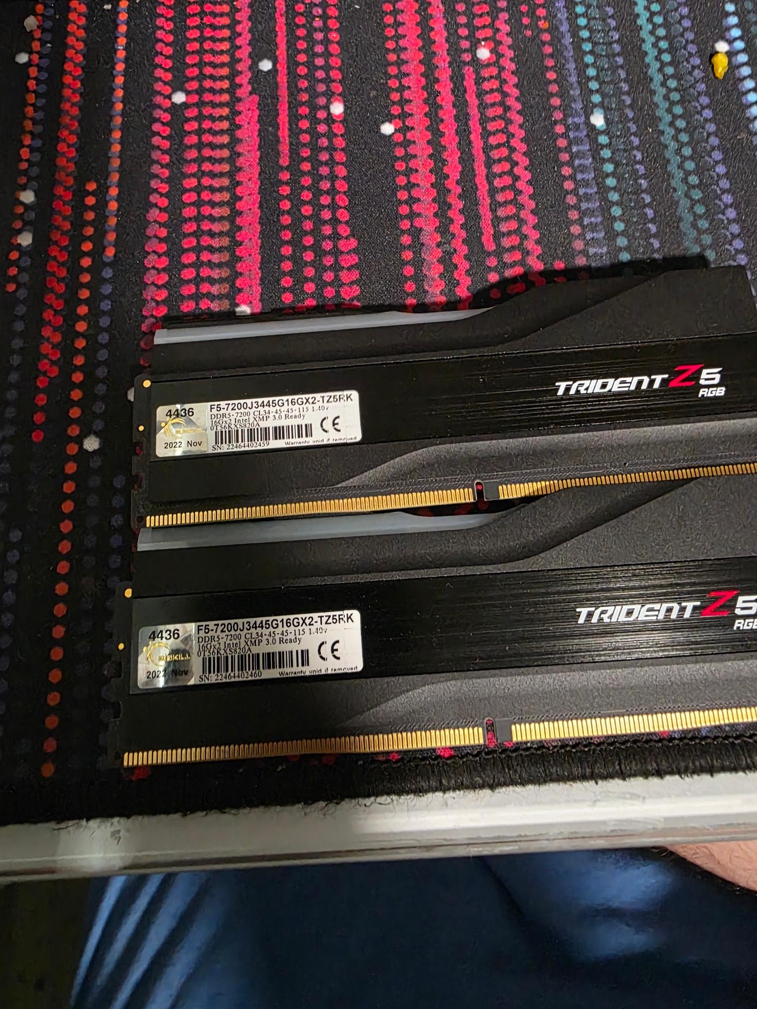 G.SKILL Trident Z5 RGB Series 32GB (2 x 16GB) 288-Pin PC RAM DDR5 7200 CL 34