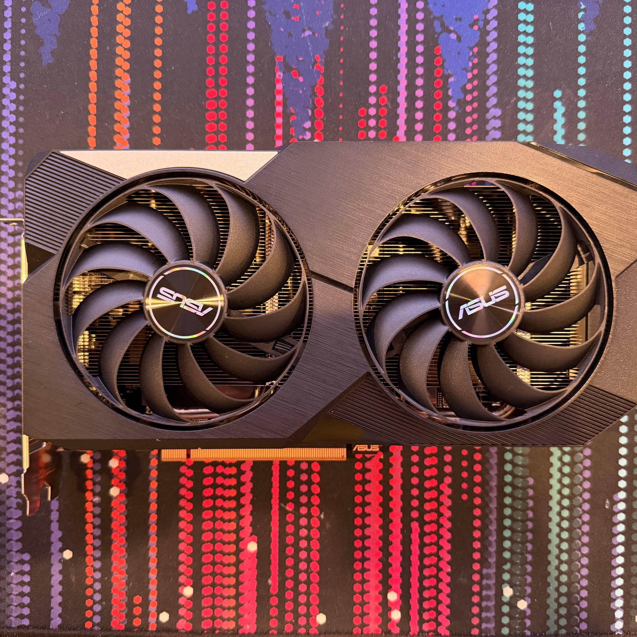 Asus Radeon RX 6600 XT DUAL OC