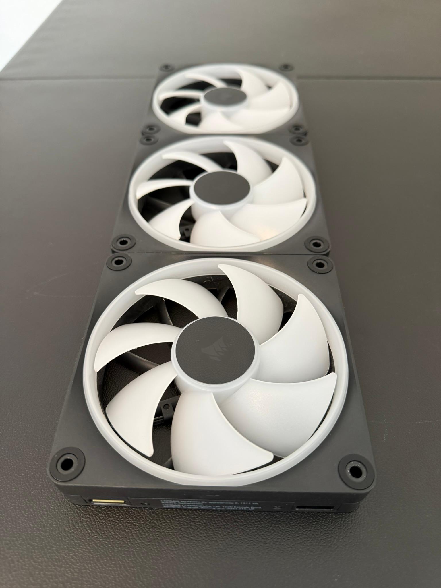 Corsair iCUE LINK LX120 RGB 120mm Fans (3-Pack) | Excellent Condition | Box Included