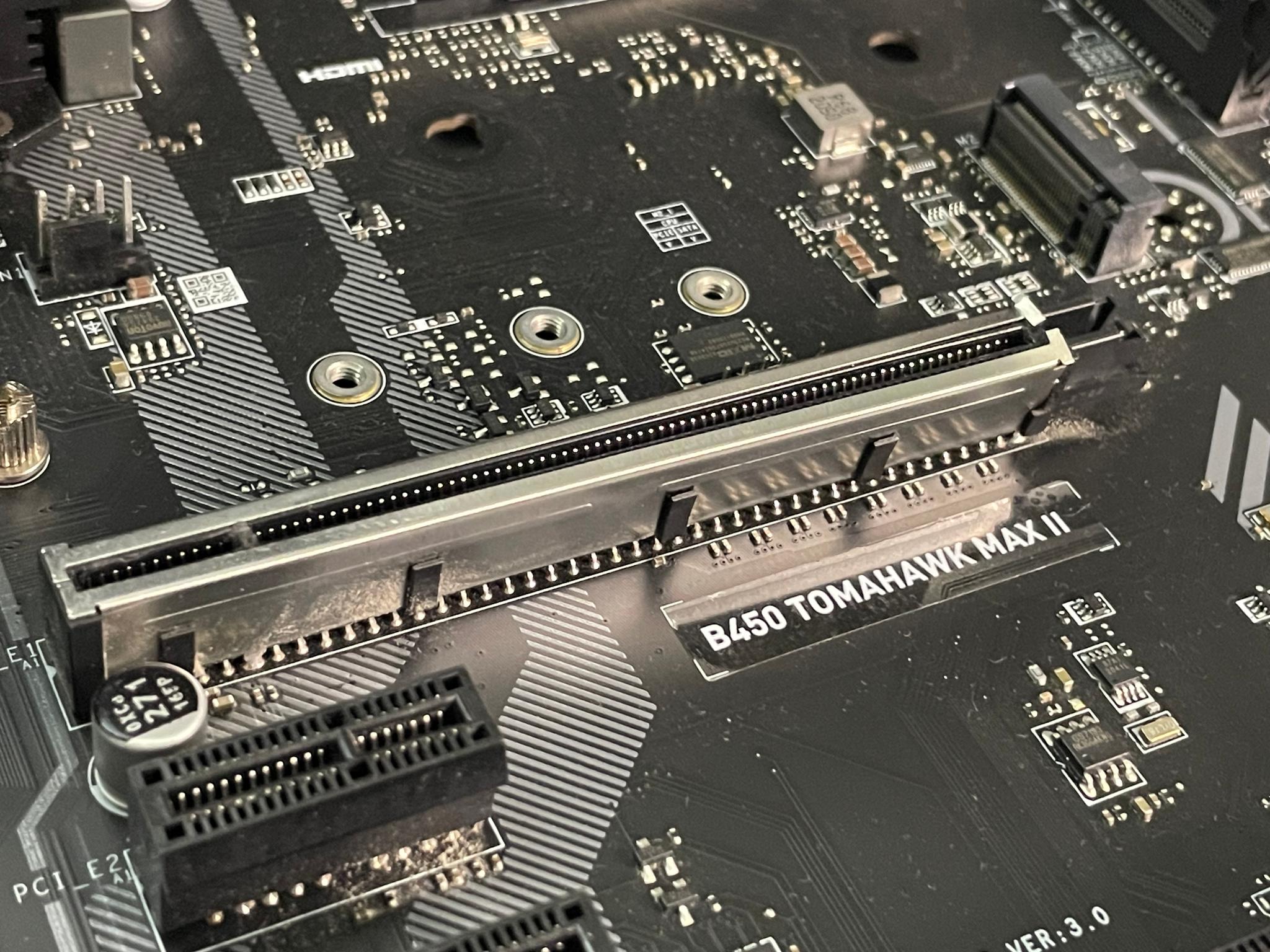 MSI B450 TOMAHAWK MAX II - Image 2