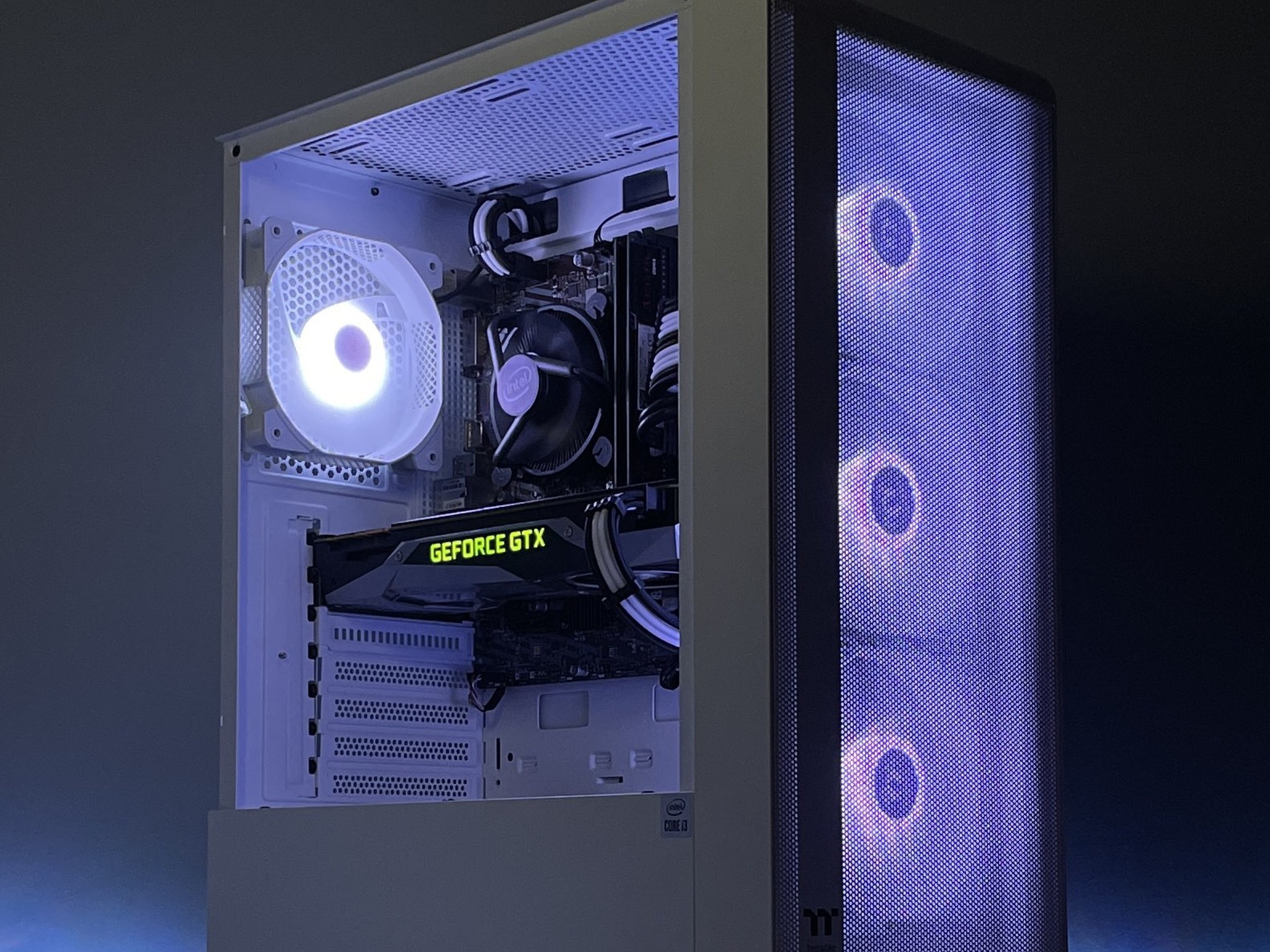 Greenleaf : I3-10100, GTX 1070 8GB Gaming PC