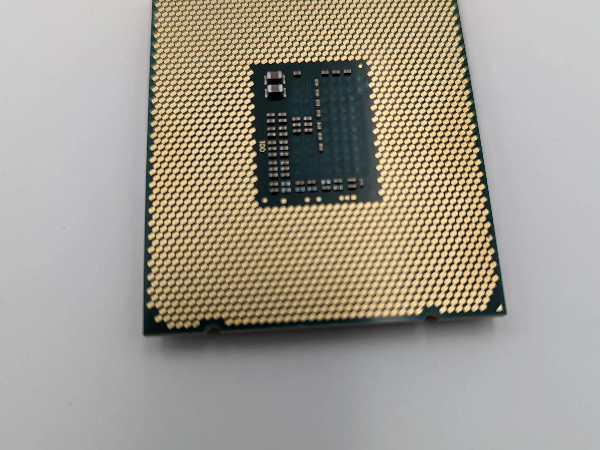 Intel i7-5930k @3.5 ghz 6 core CPU. LGA 2011