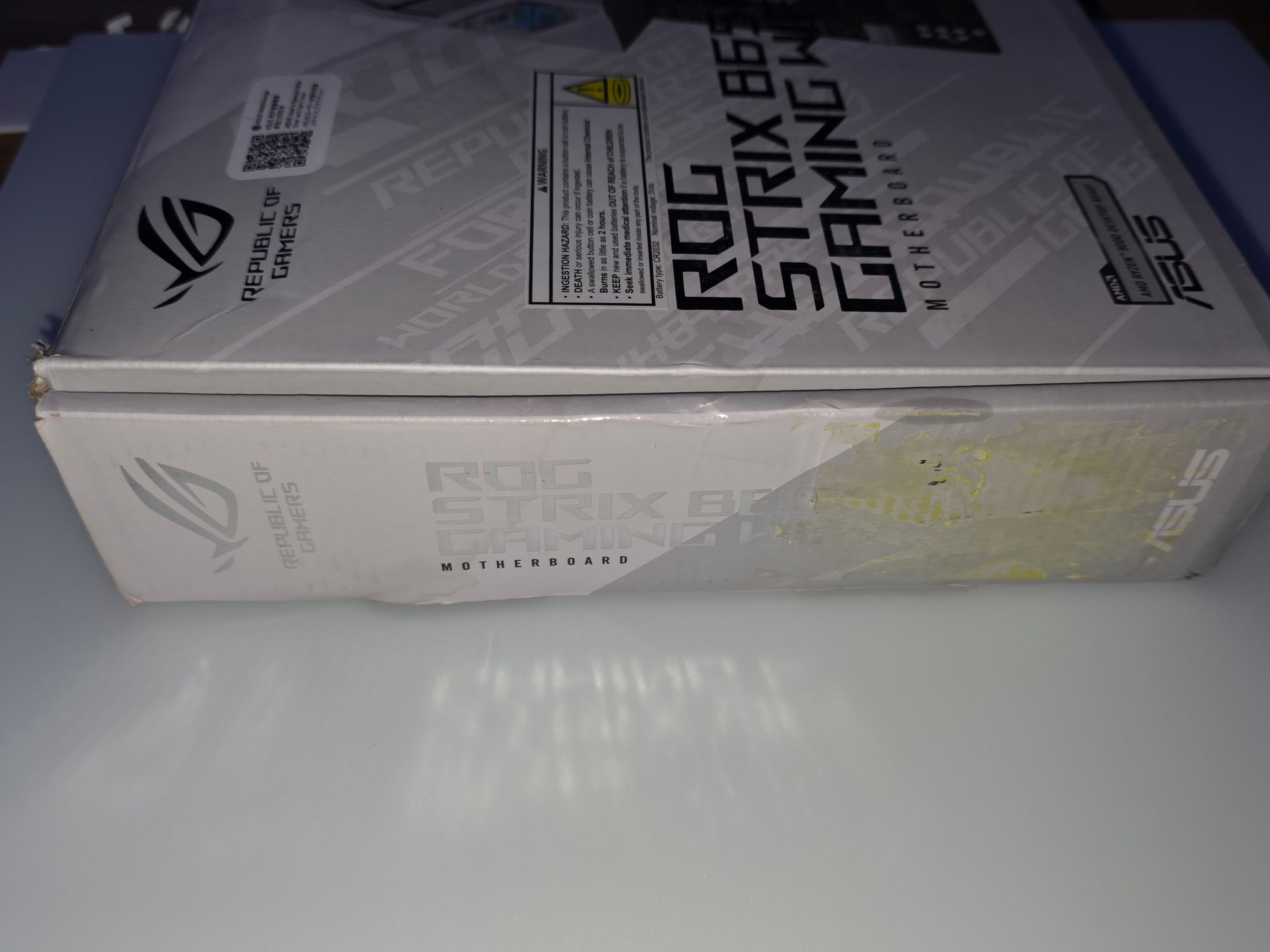 ASUS ROG Strix B650-A Gaming WiFi (White) - Brand New, Never Used