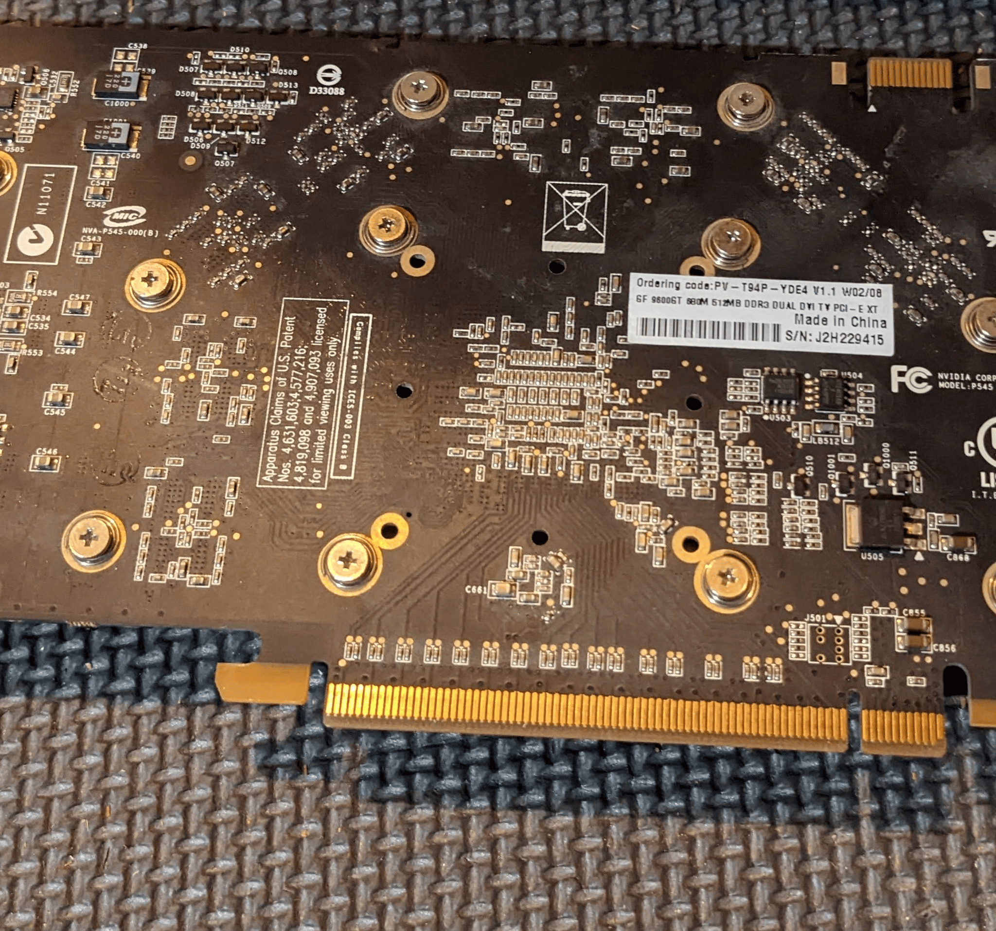 XFX GeForce 9600 GT -Used, but good condition Video Card 512mb DDR3 PCI-E