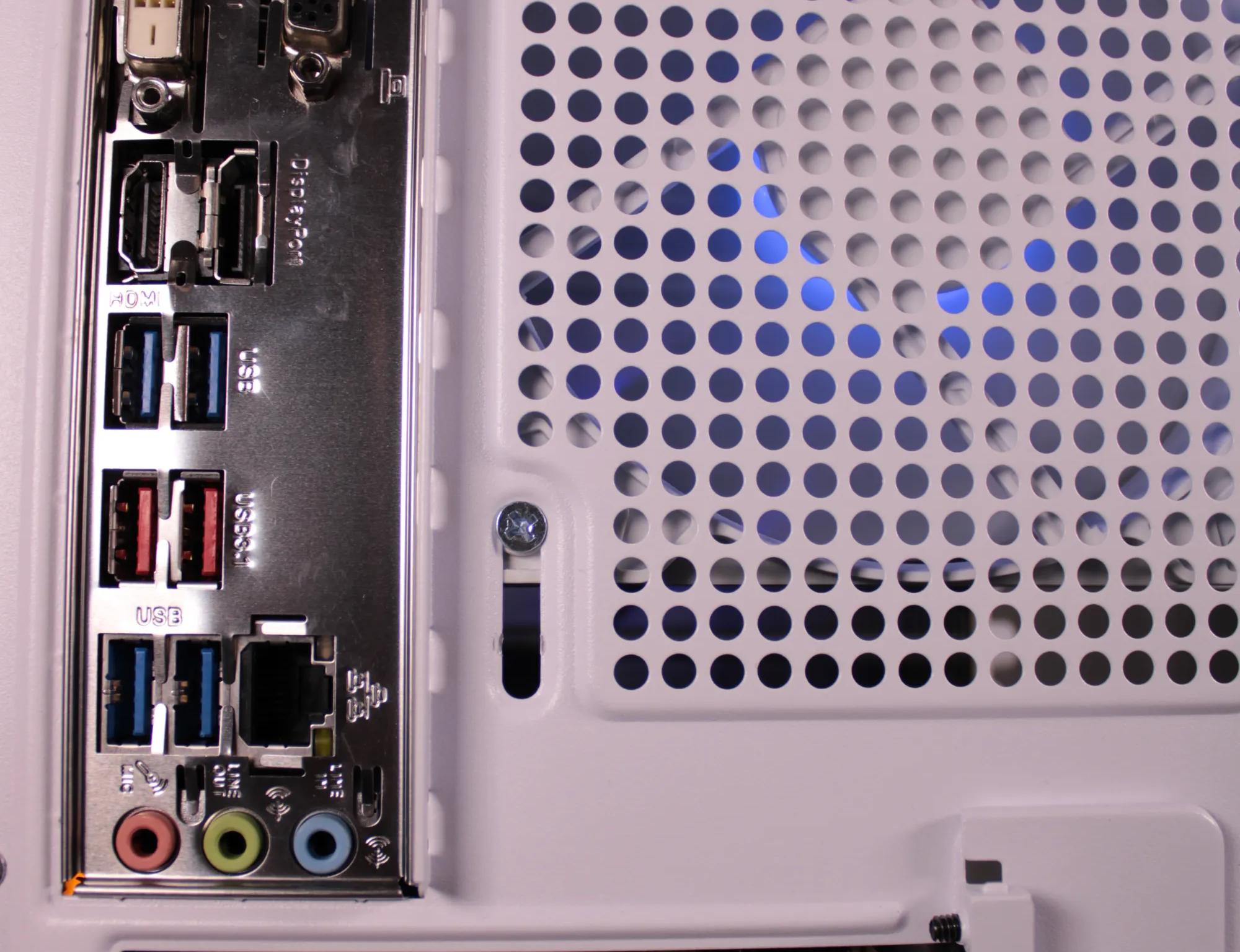 Gigabyte 1660 | Ryzen 7 | 16GB 3200MHz Ram | 1tb NVMe m.2 | Win 10 activated | WiFi