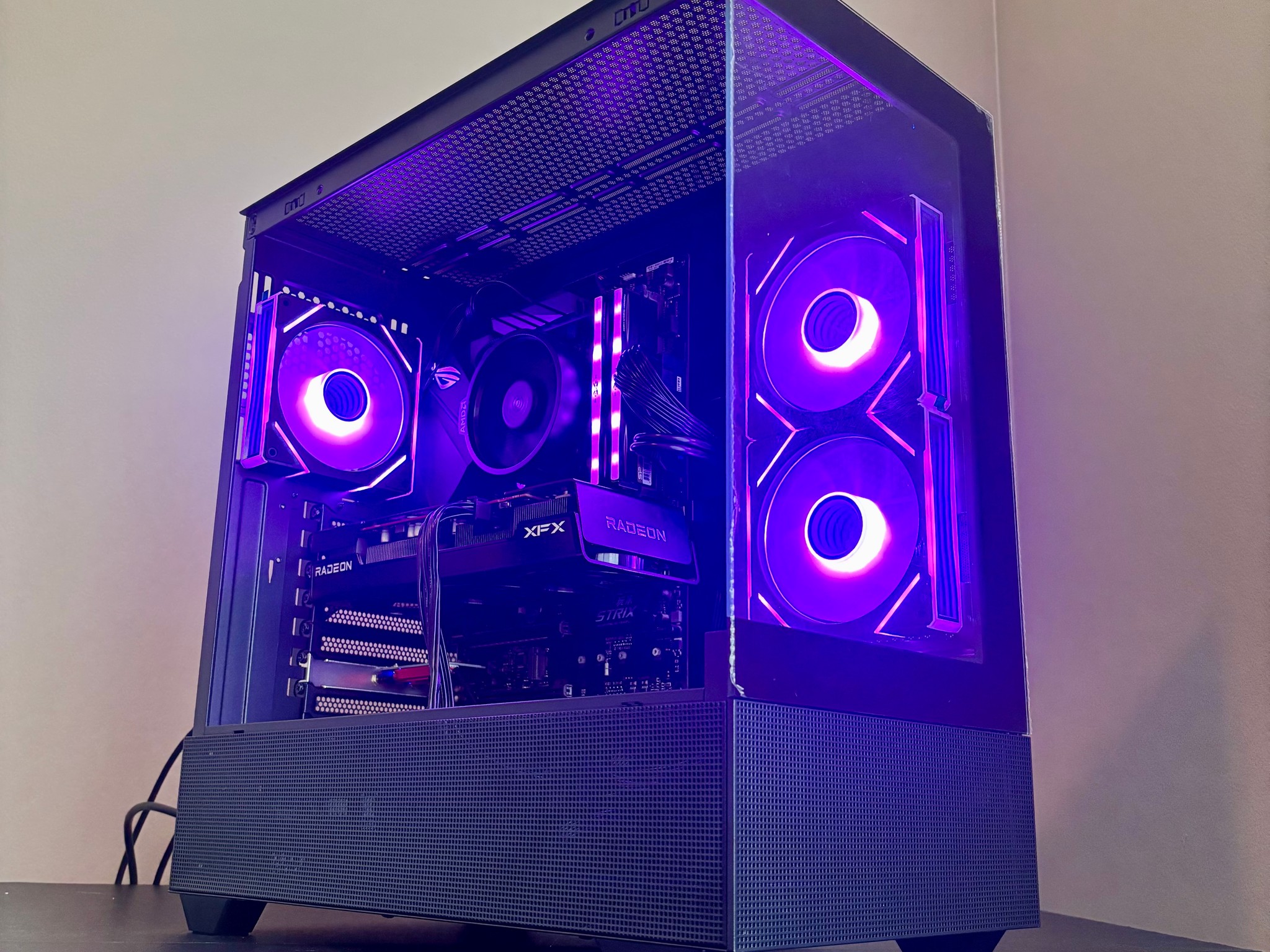 Radeon RX 6600 XT Custom Gaming PC - Ryzen 3 3100