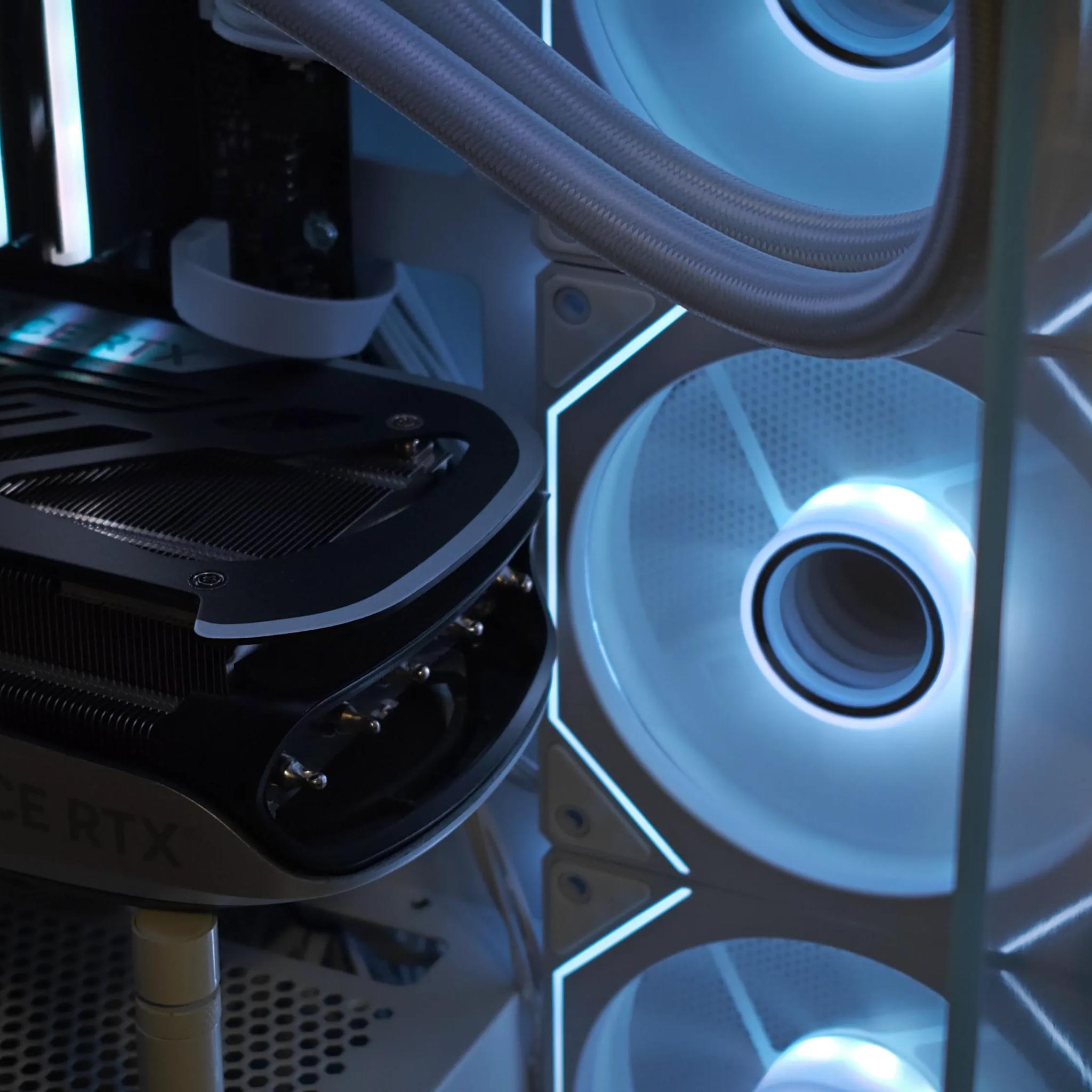 RTX 4070 Ti, Ryzen 7, 32GB DDR5, AM5 - 4K/1440P Gaming PC