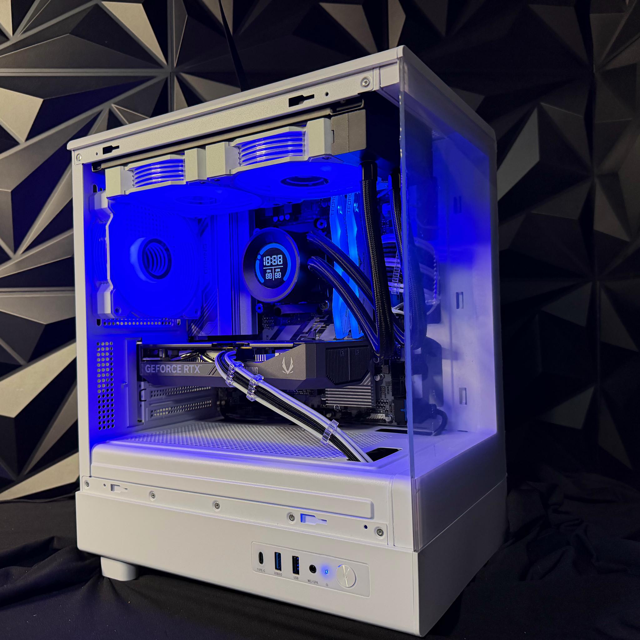 🖤 Black Heart 🖤 Ryzen 5 9600X| RTX 5060| 16 DDR5| 1.25 TB NVMe