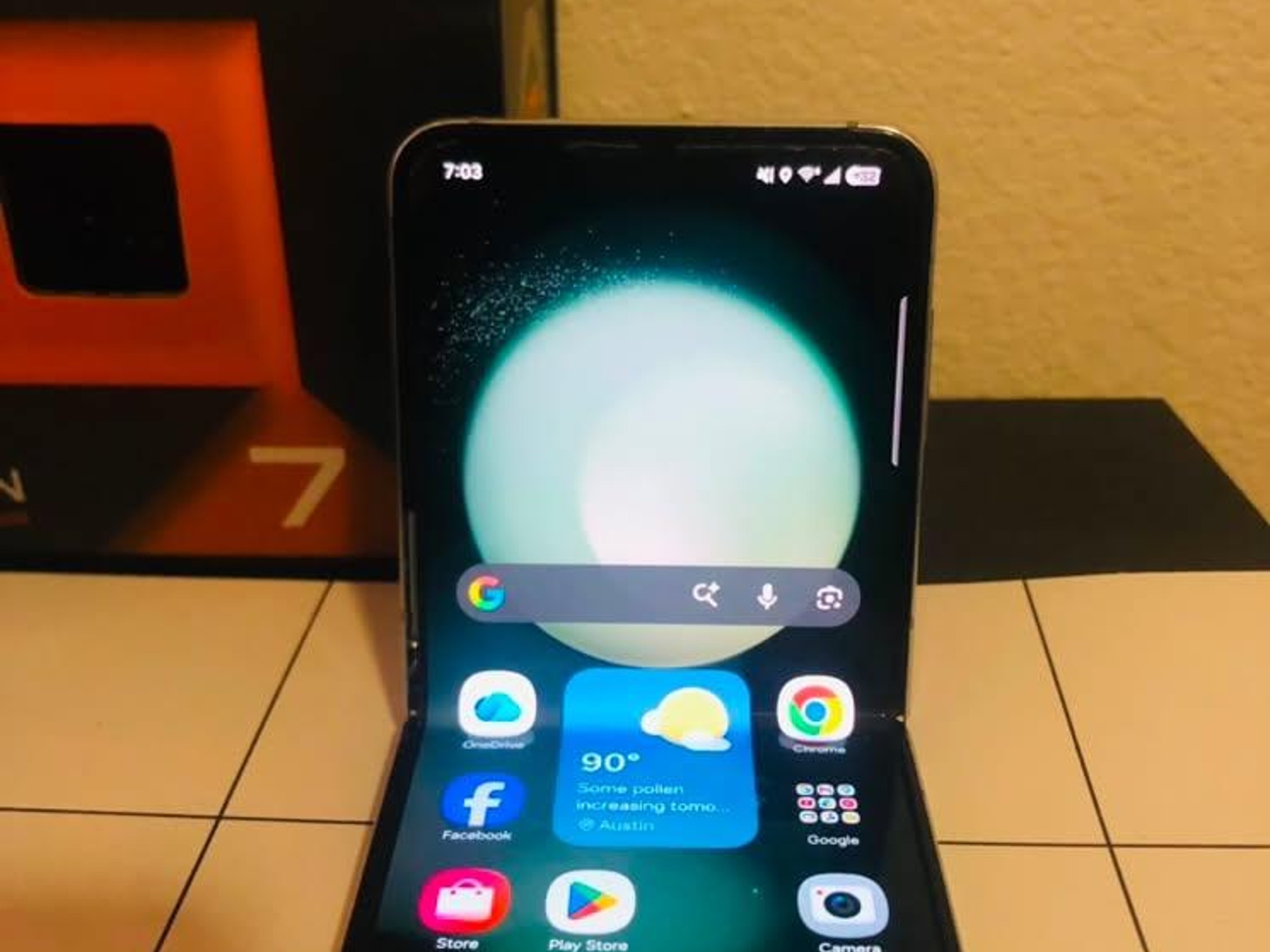 Samsung Galaxy Z Flip5 512GB Unlocked – Fully Working – Read Description