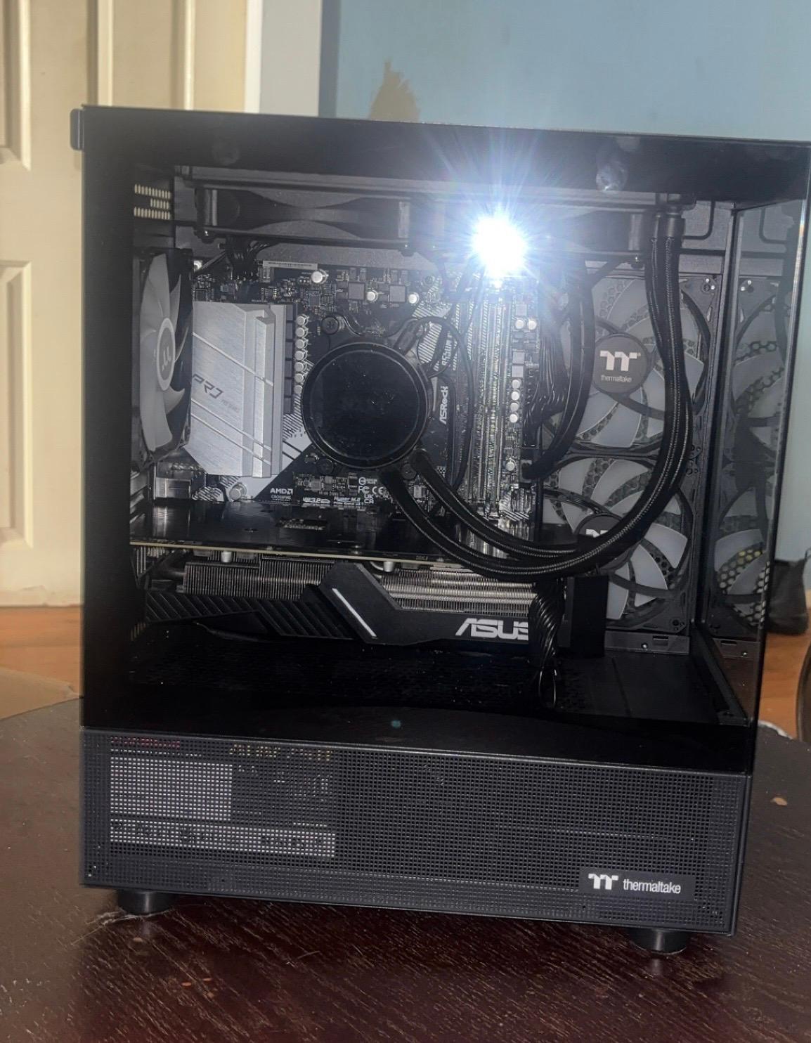 Radeon RX 5600 XT Custom Gaming PC - Ryzen 5 5500, 16GB RAM, 512GB SSD