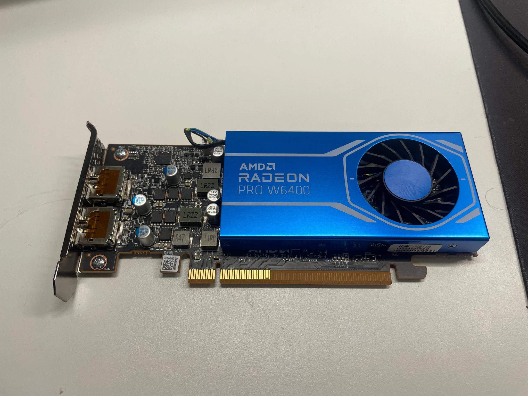 AMD Radeon PRO W6400 (4GB DDR6)