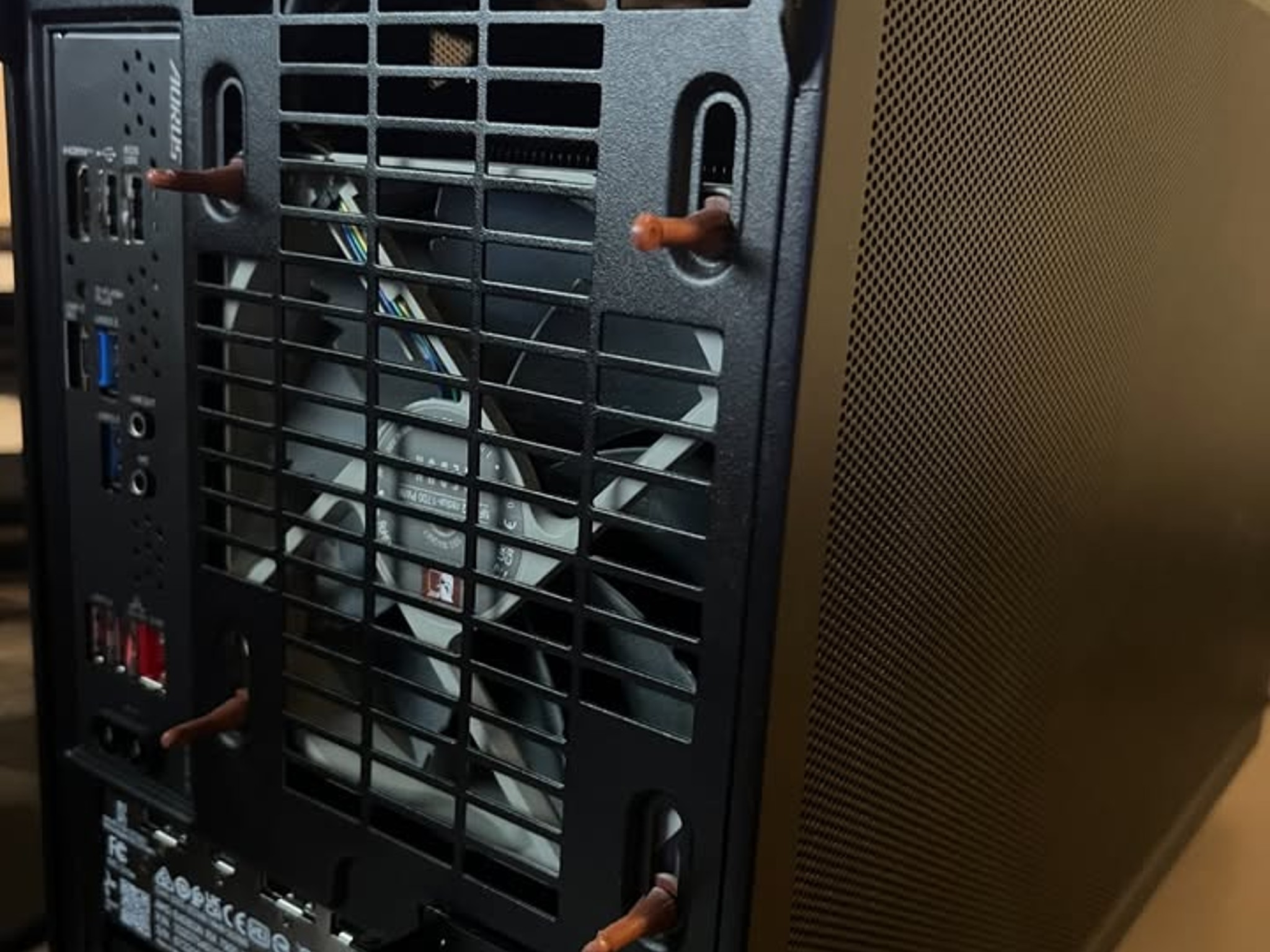 Gaming PC 9800X3D / 7900XT GPU / 4TB M.2 / 32GB DDR5