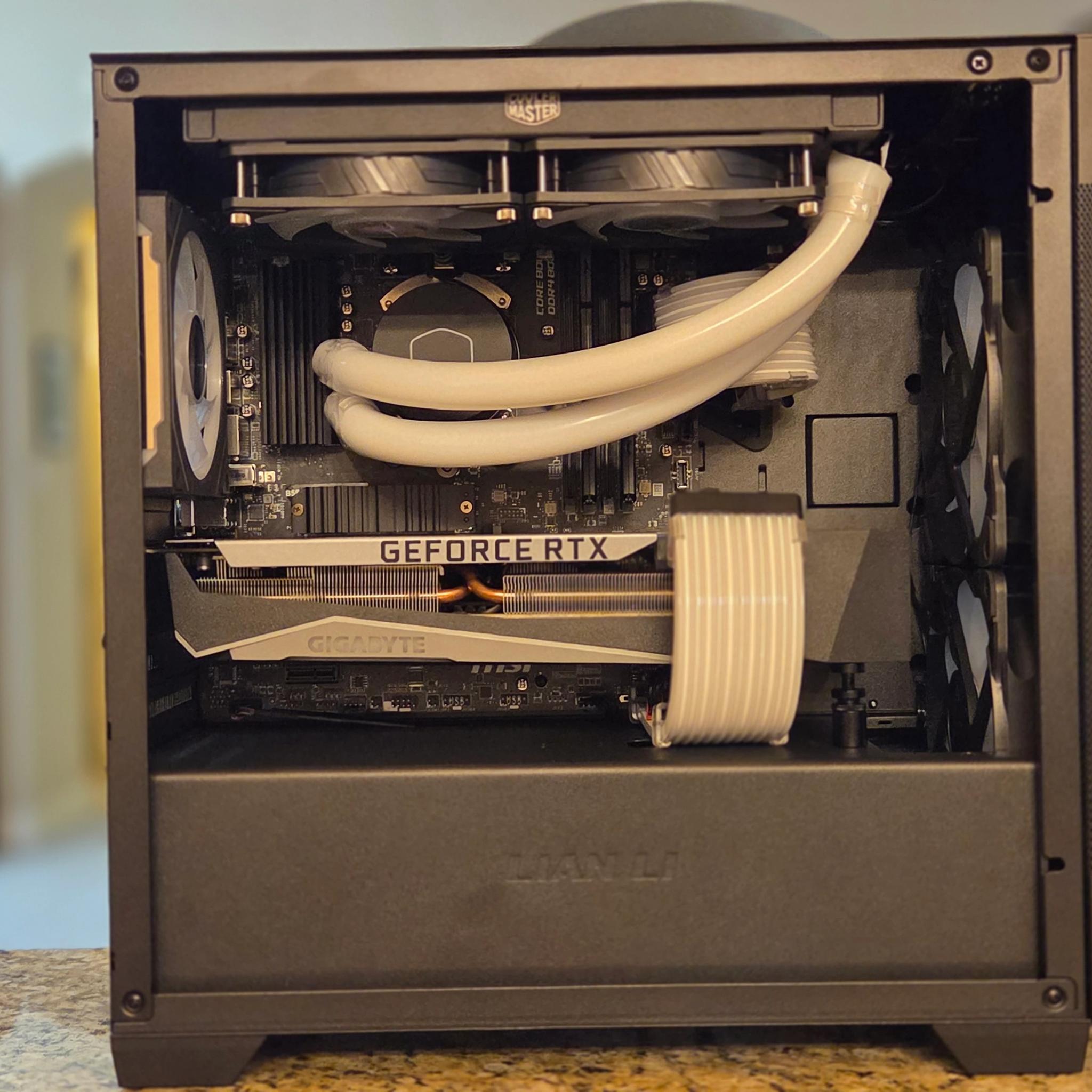 🔥 Small N Ready 2 Brawl🔥 Ryzen 7 5800X3D | RTX 3070 Ti | 32GB DDR4 | 2TB NVMe 🔥