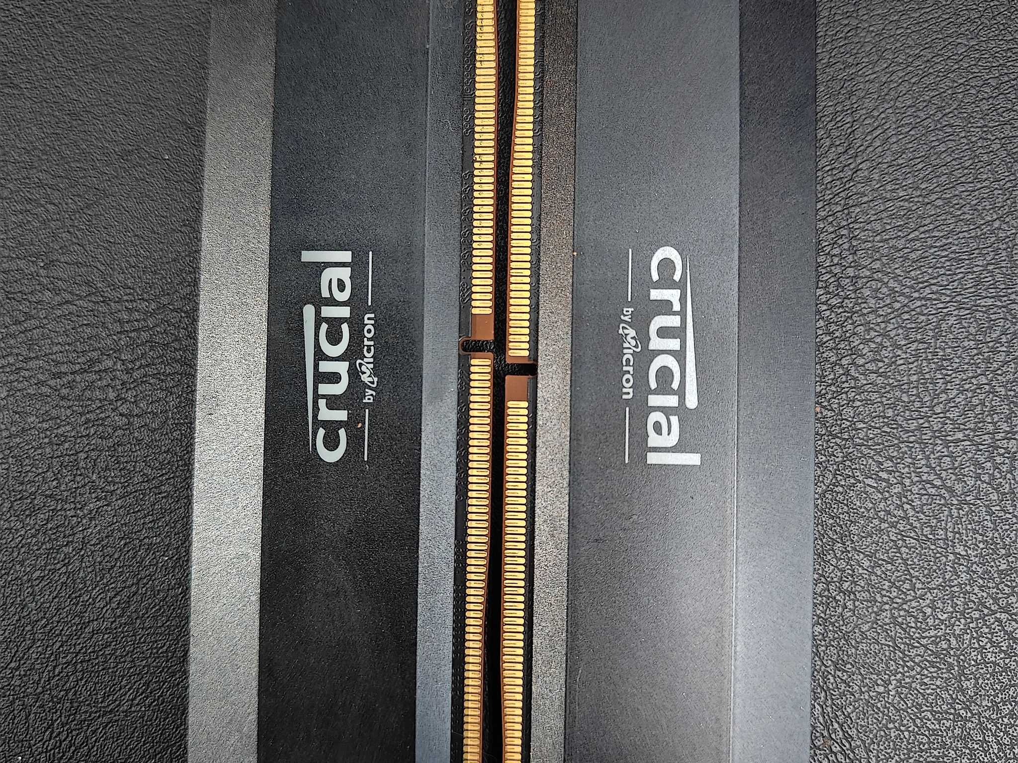 Crucial Pro OC Gaming 32GB (2x16GB) DDR5 6400MHz CL38 Desktop Memory