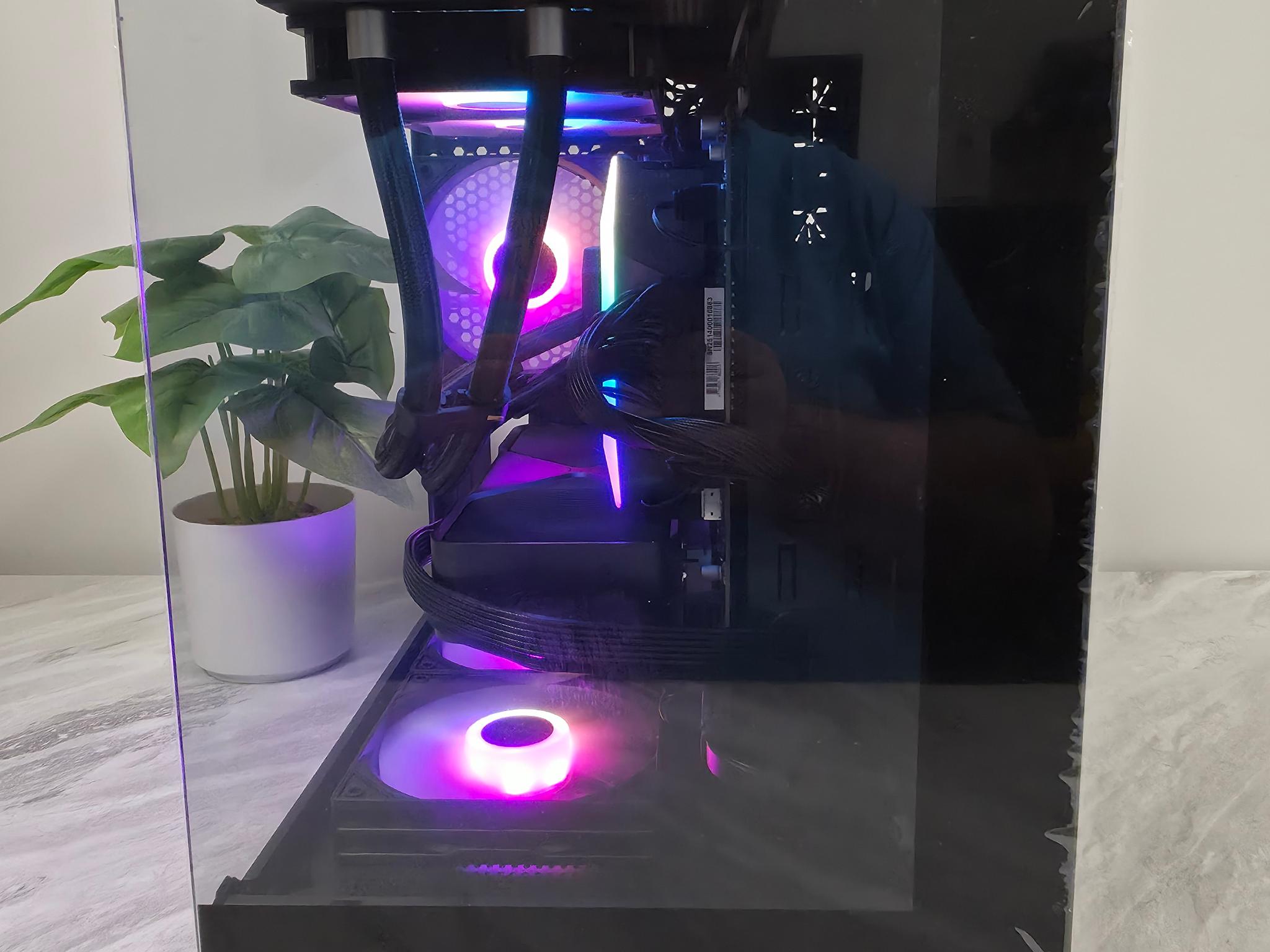 RTX 5070 Founders Edition Streaming Gaming PC Computer (Ryzen 7 7700x, 32GB DDR5 6000 MHz Wi-F-)