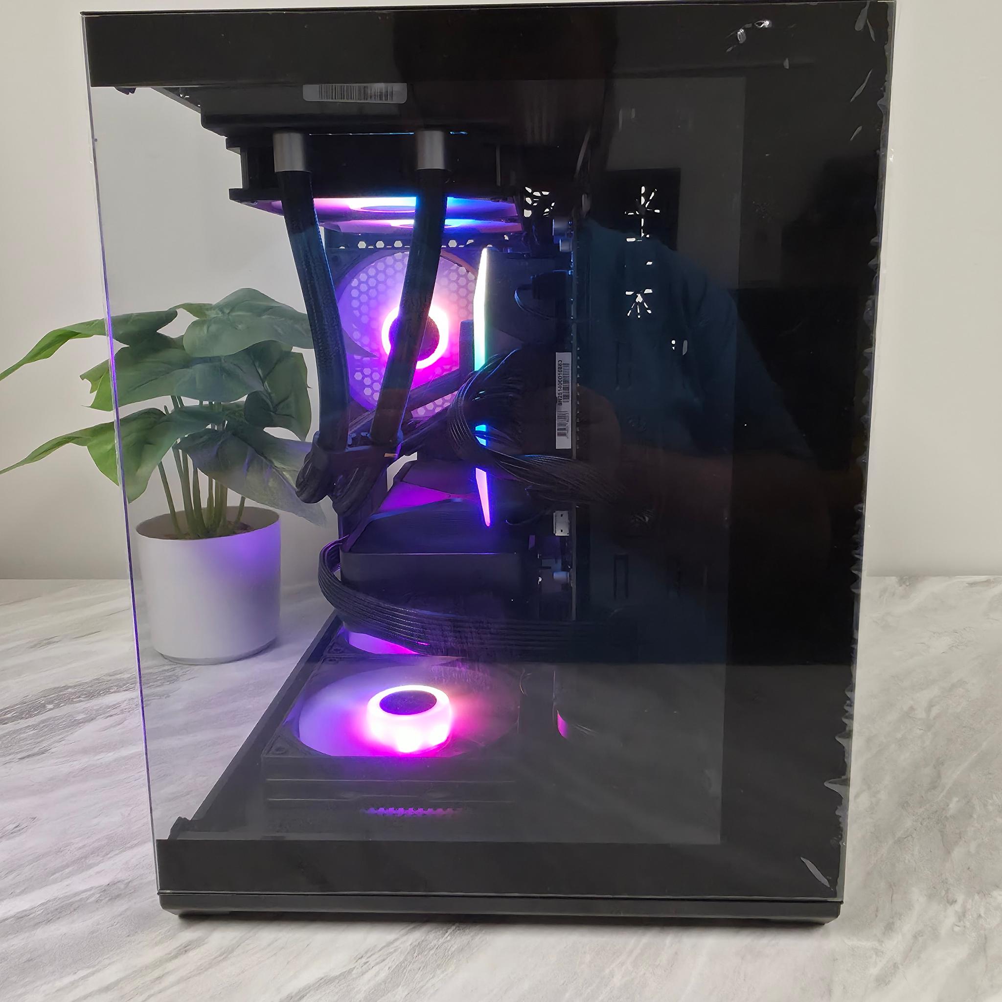 RTX 5070 Founders Edition Streaming Gaming PC Computer (Ryzen 7 7700x, 32GB DDR5 6000 MHz Wi-F-)