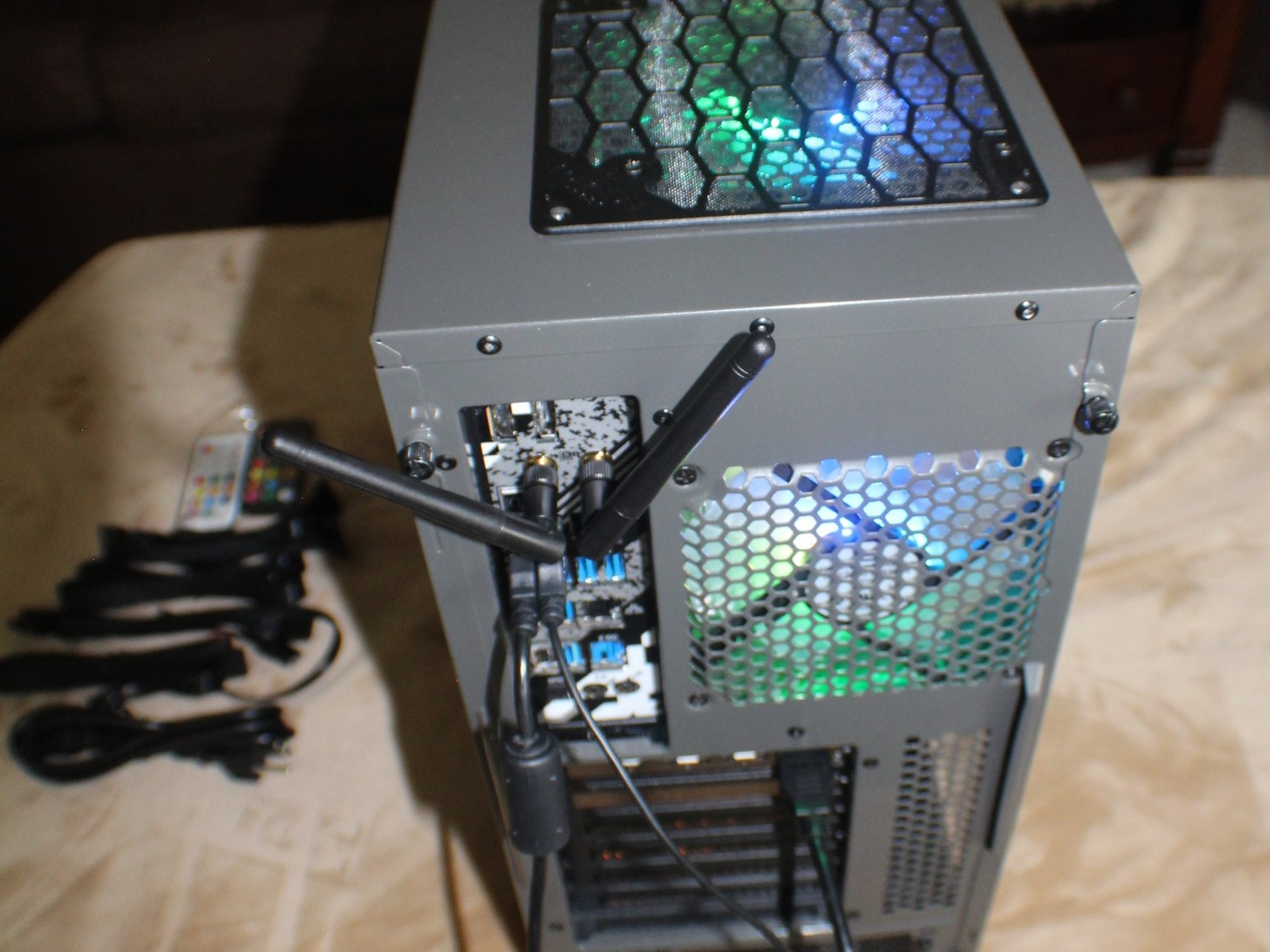 X670E Steel Legend / Ryzen 9 7900x / Radeon RX 6900XT